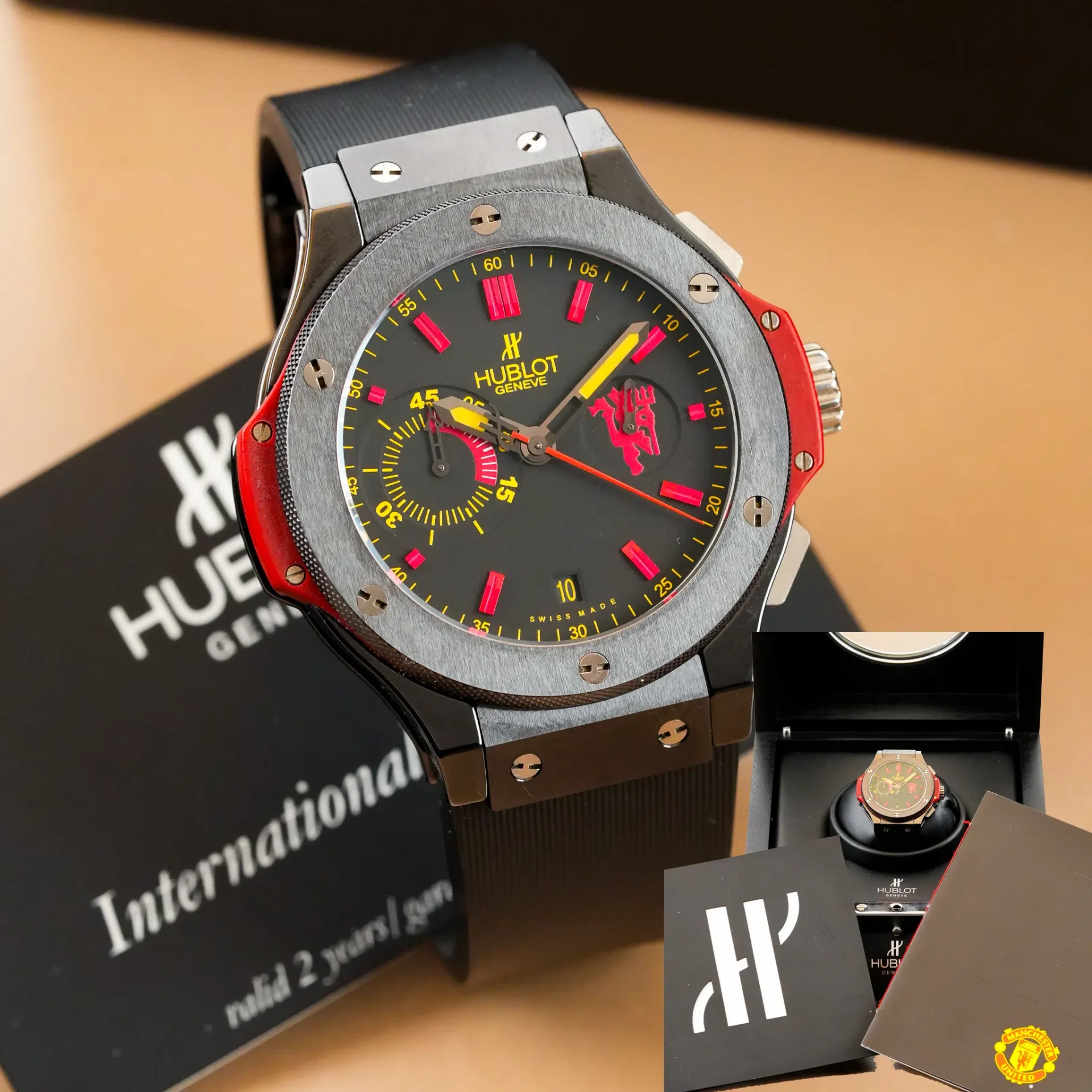 Hublot Big Bang 44 mm Red Devil Manchester United Limited Edition of 500 Black Ceramic 318.CM.1190.RX.MAN08