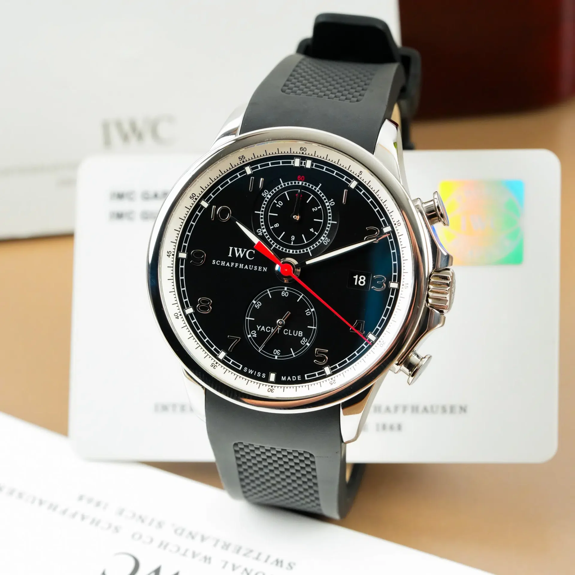 IWC Portuguese Yacht Club Chronograph IW390204 - Görsel 2