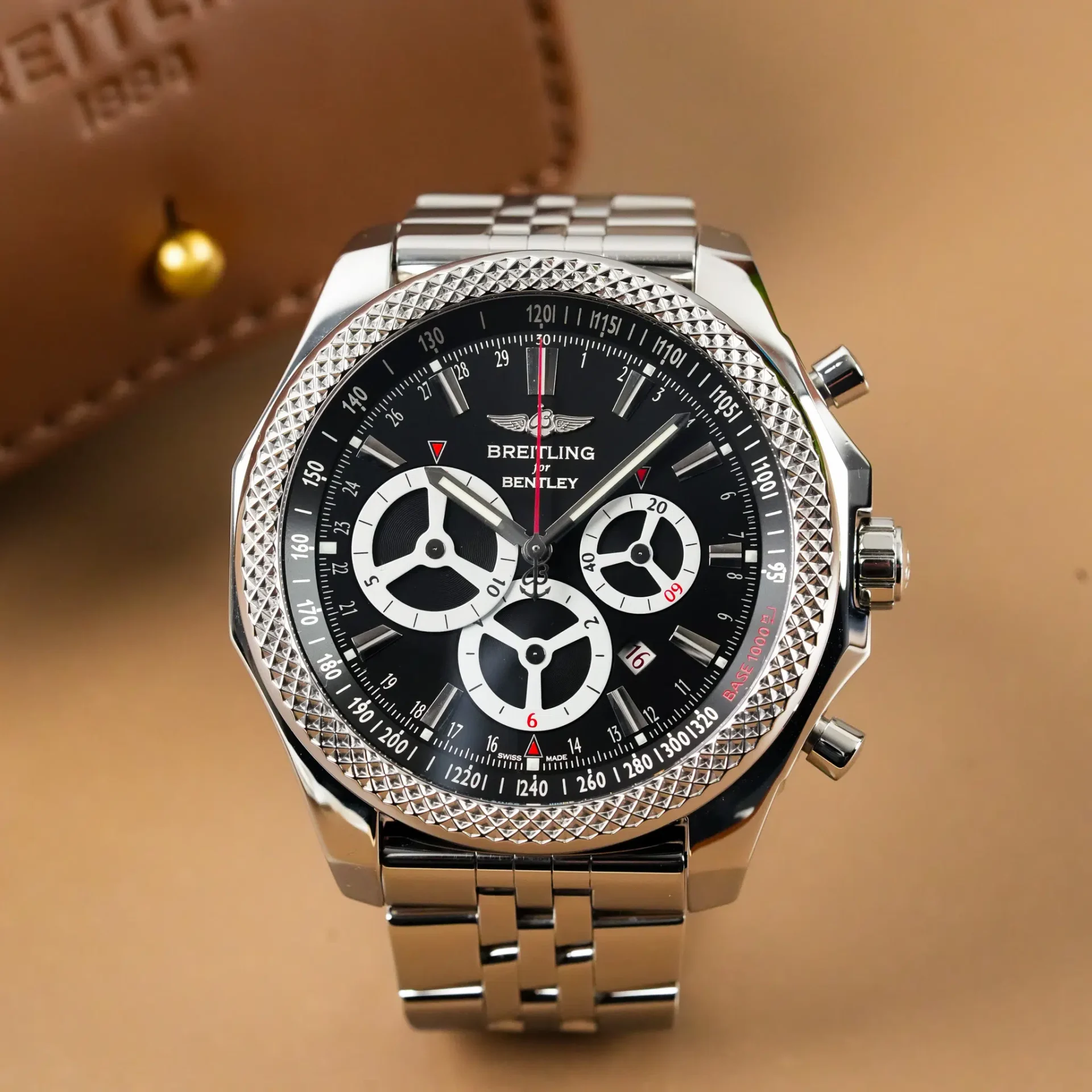 Breitling Bentley Barnato Racing Chronograph Date A25366 - Görsel 3