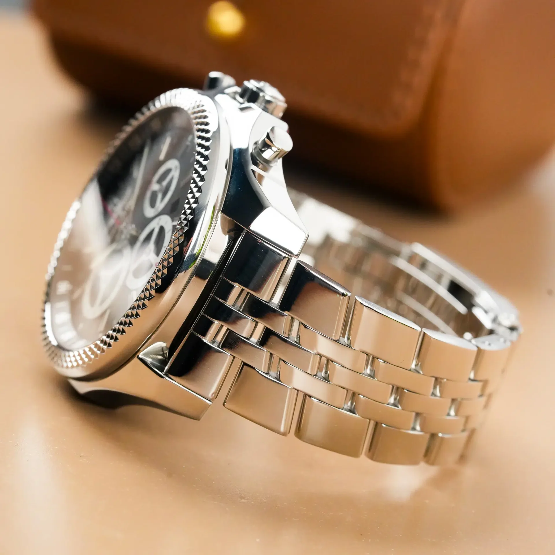 Breitling Bentley Barnato Racing Chronograph Date A25366 - Görsel 6