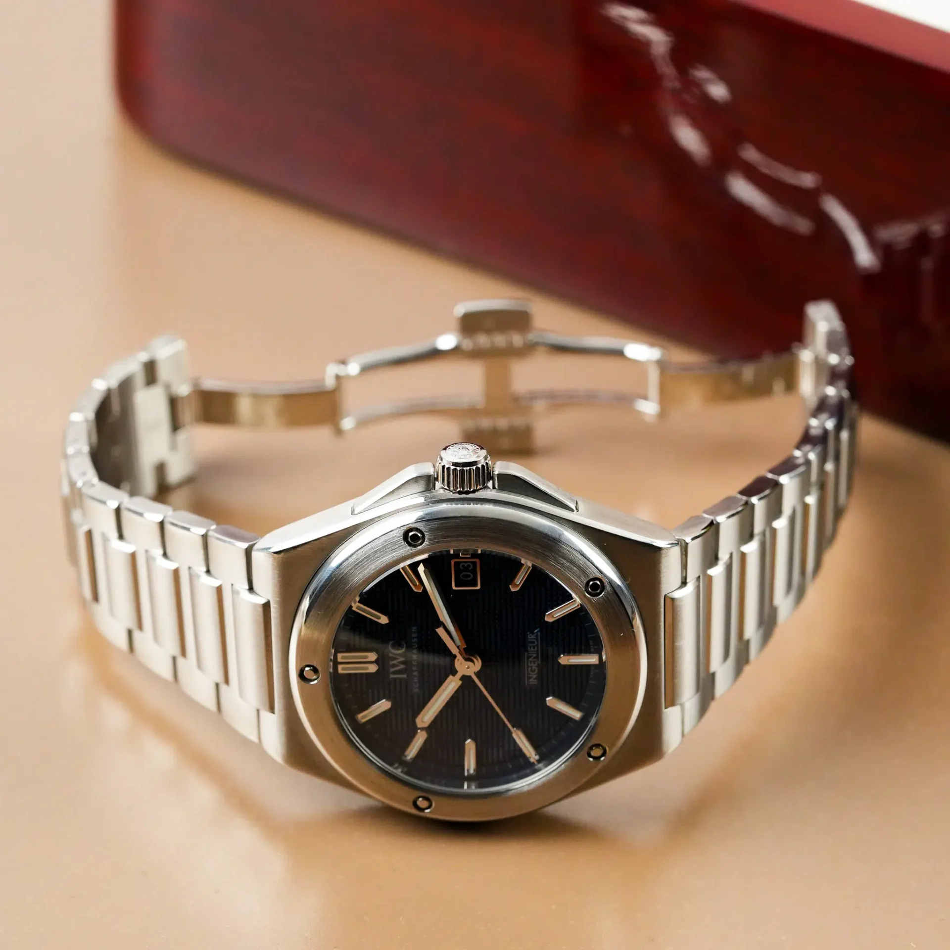 IWC Ingenieur Automatic Blue Dial IW328907 - Görsel 10