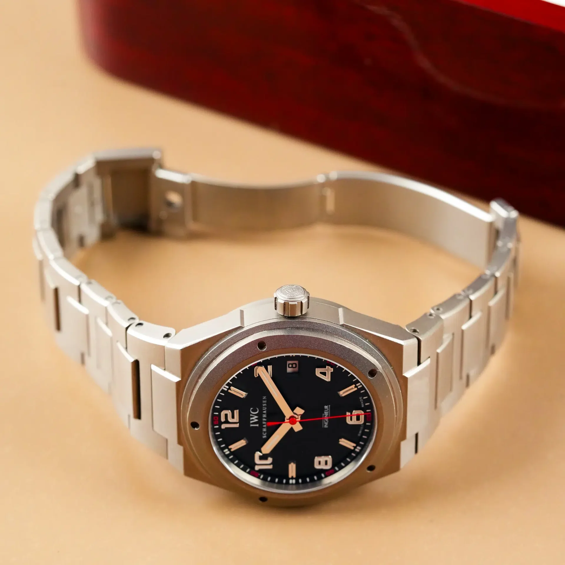 IWC Ingenieur AMG Titanium Date IW322702 - Görsel 10