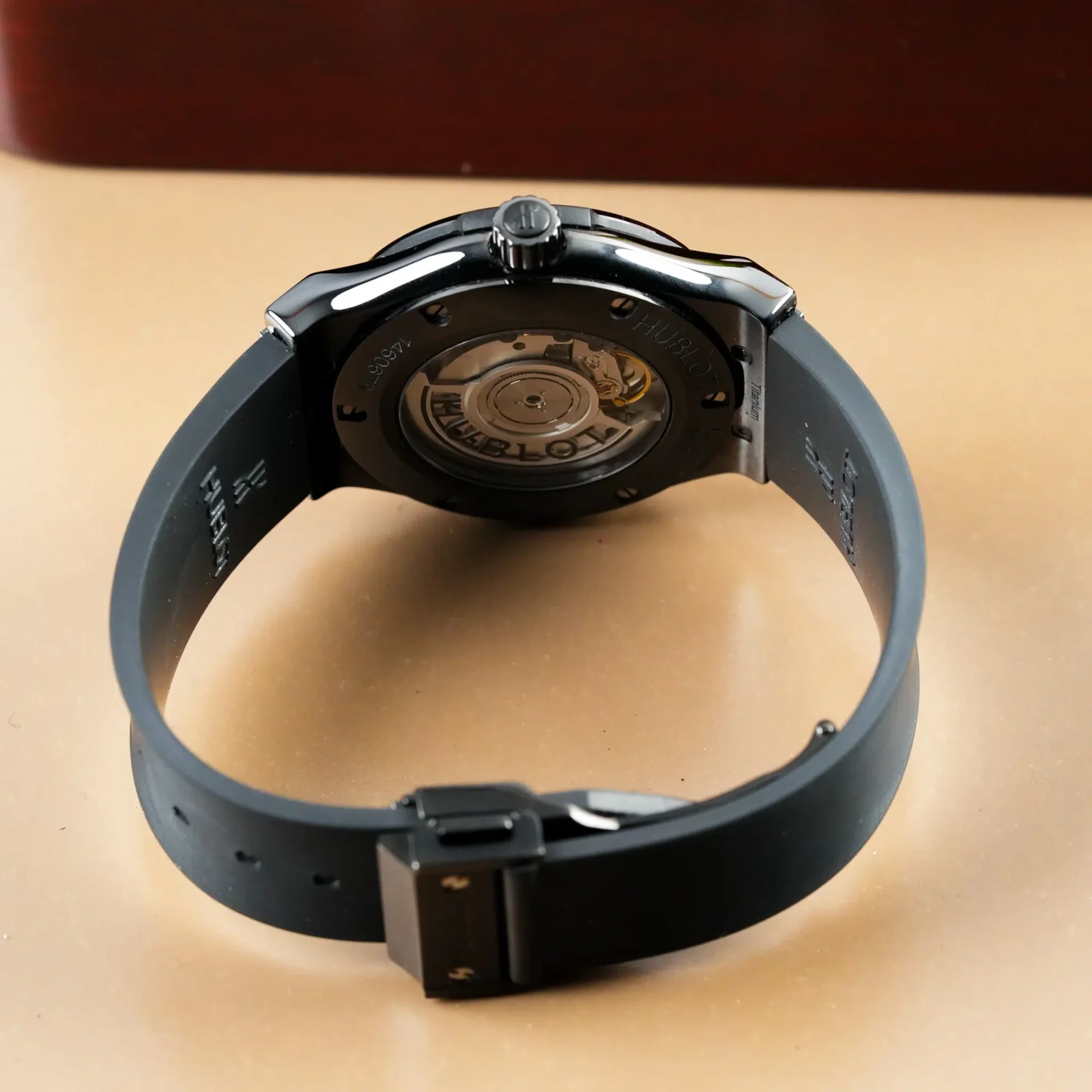 Hublot Classic Fusion Black Magic Chrono Date 542.CM.1171.RX - Görsel 8