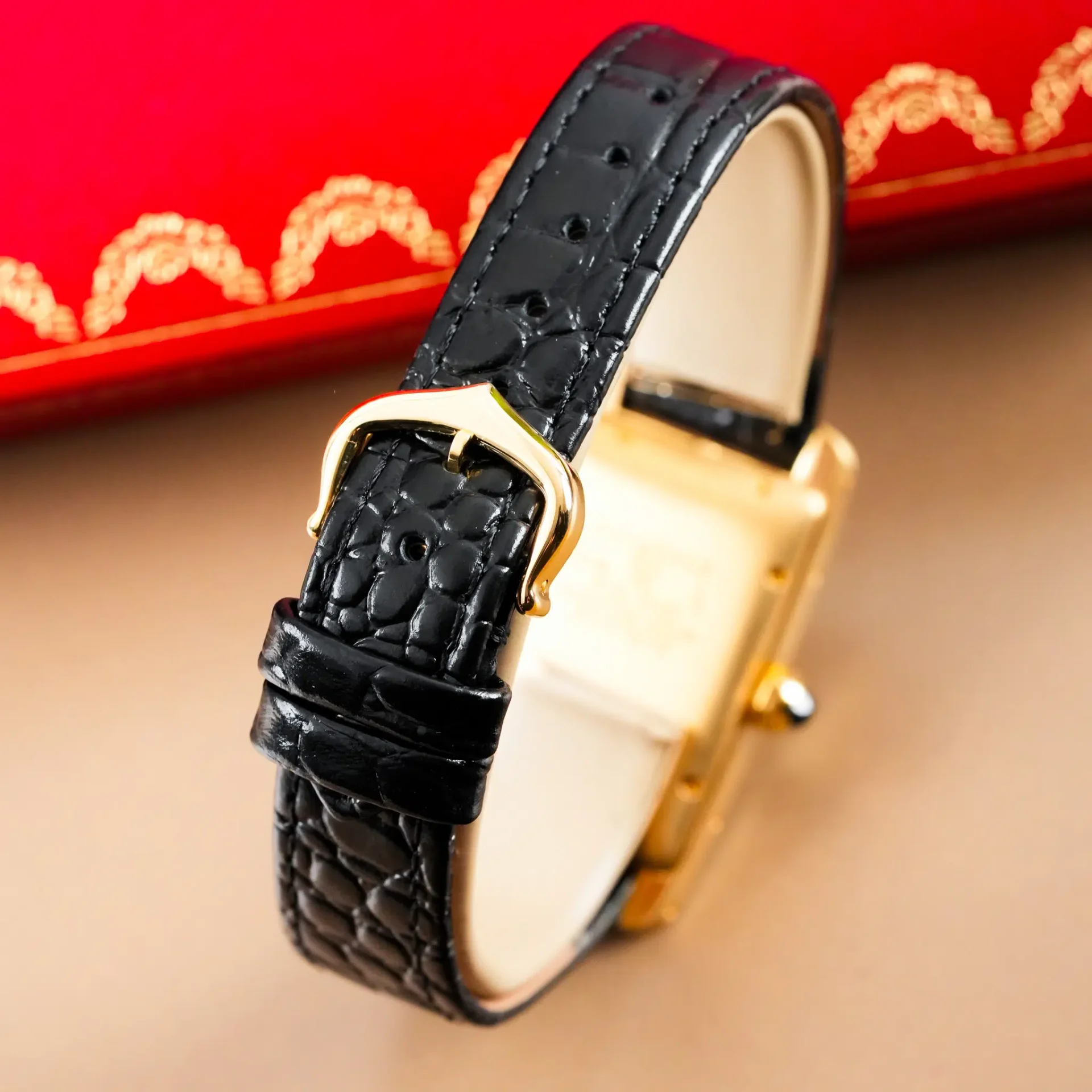 Cartier Tank Américaine Large 18K Yellow Gold W2603156 - Görsel 5