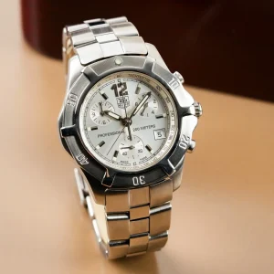TAG Heuer 2000Chronograph Date Exclusive Professional CN1111