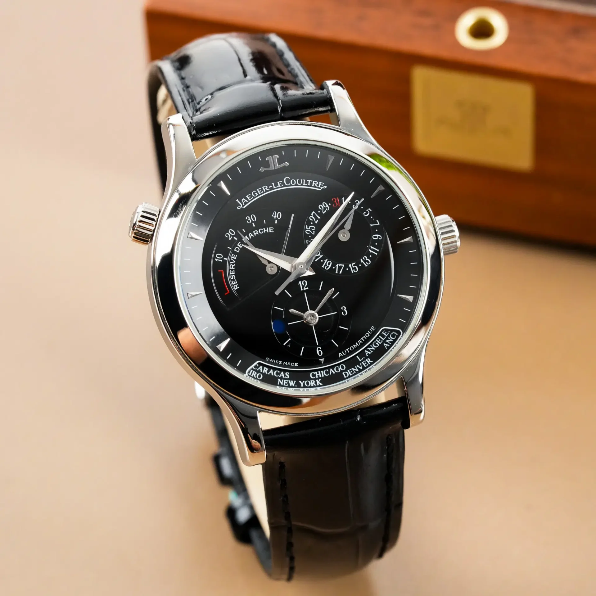 Jaeger-LeCoultre Master Geographic Control World Time Power Reserve 142.8.92.S