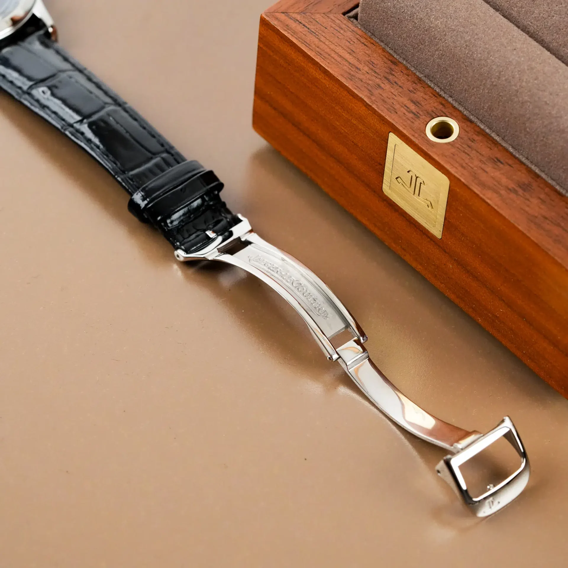 Jaeger-LeCoultre Master Geographic Control World Time Power Reserve 142.8.92.S - Görsel 11