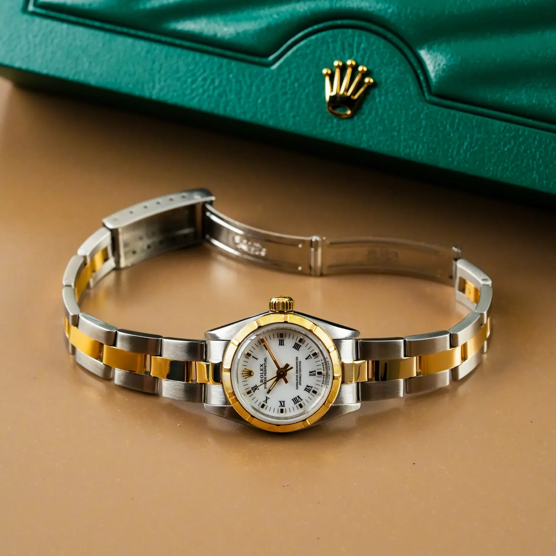 Rolex Oyster Perpetual Lady Two Tone Roman Dial 67233 - Görsel 10