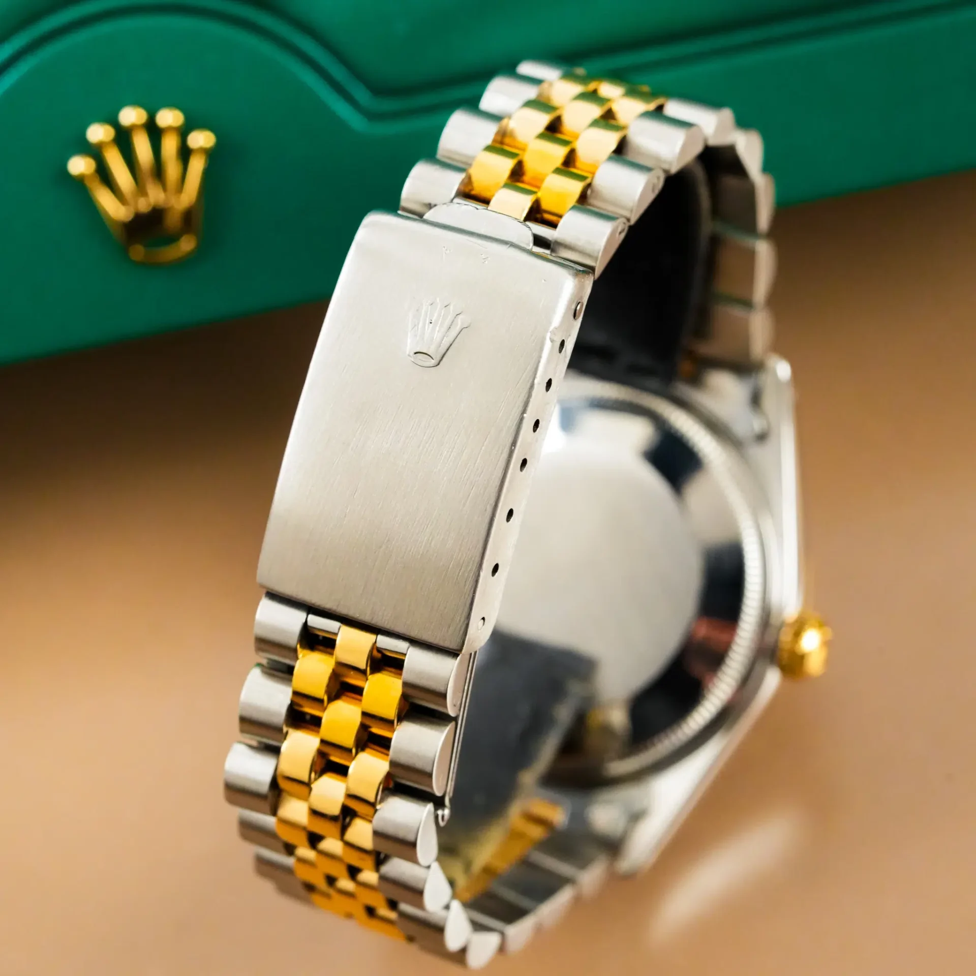 Rolex Oyster Perpetual Date Two Tone Roman Dial 15053 - Görsel 4