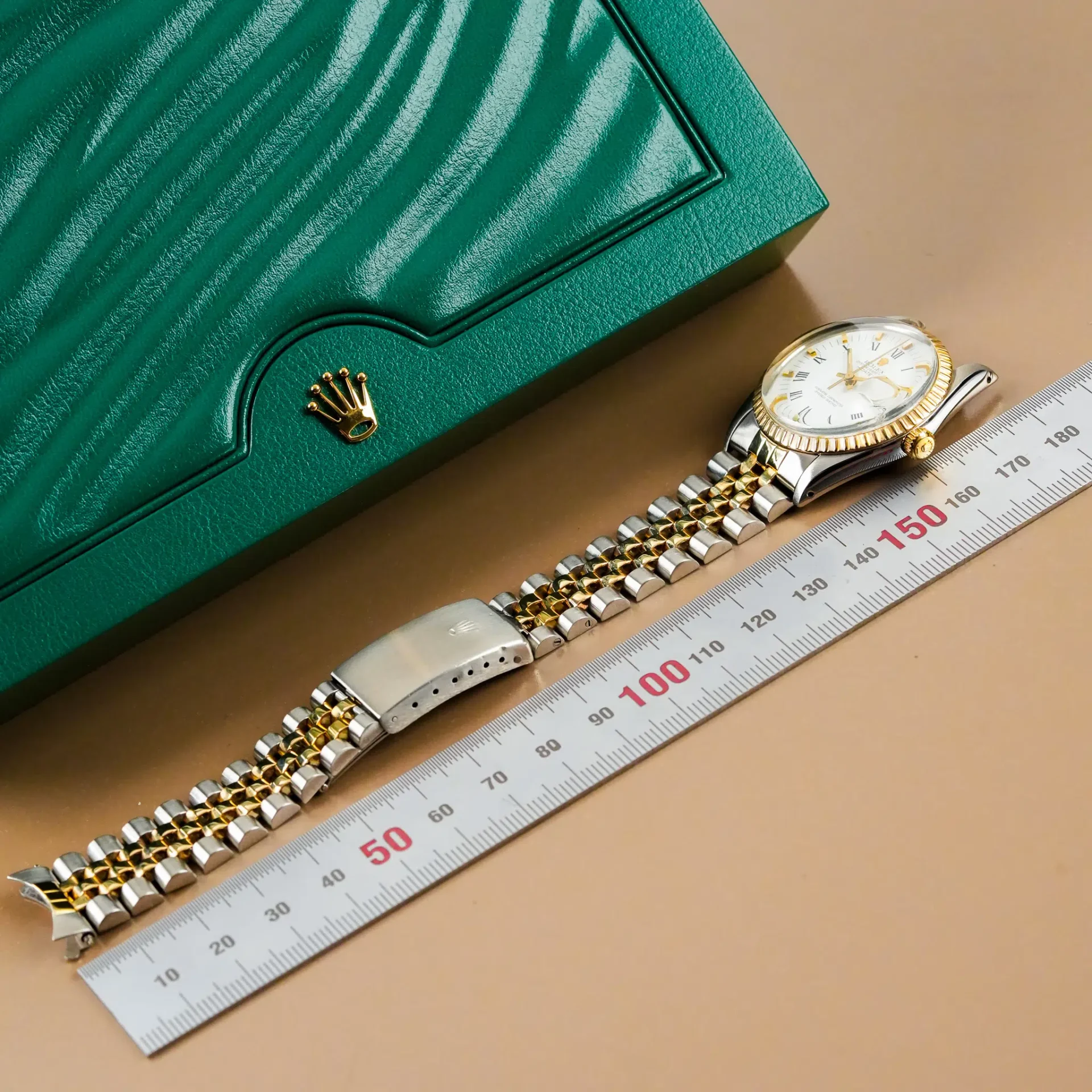 Rolex Oyster Perpetual Date Two Tone Roman Dial 15053 - Görsel 11