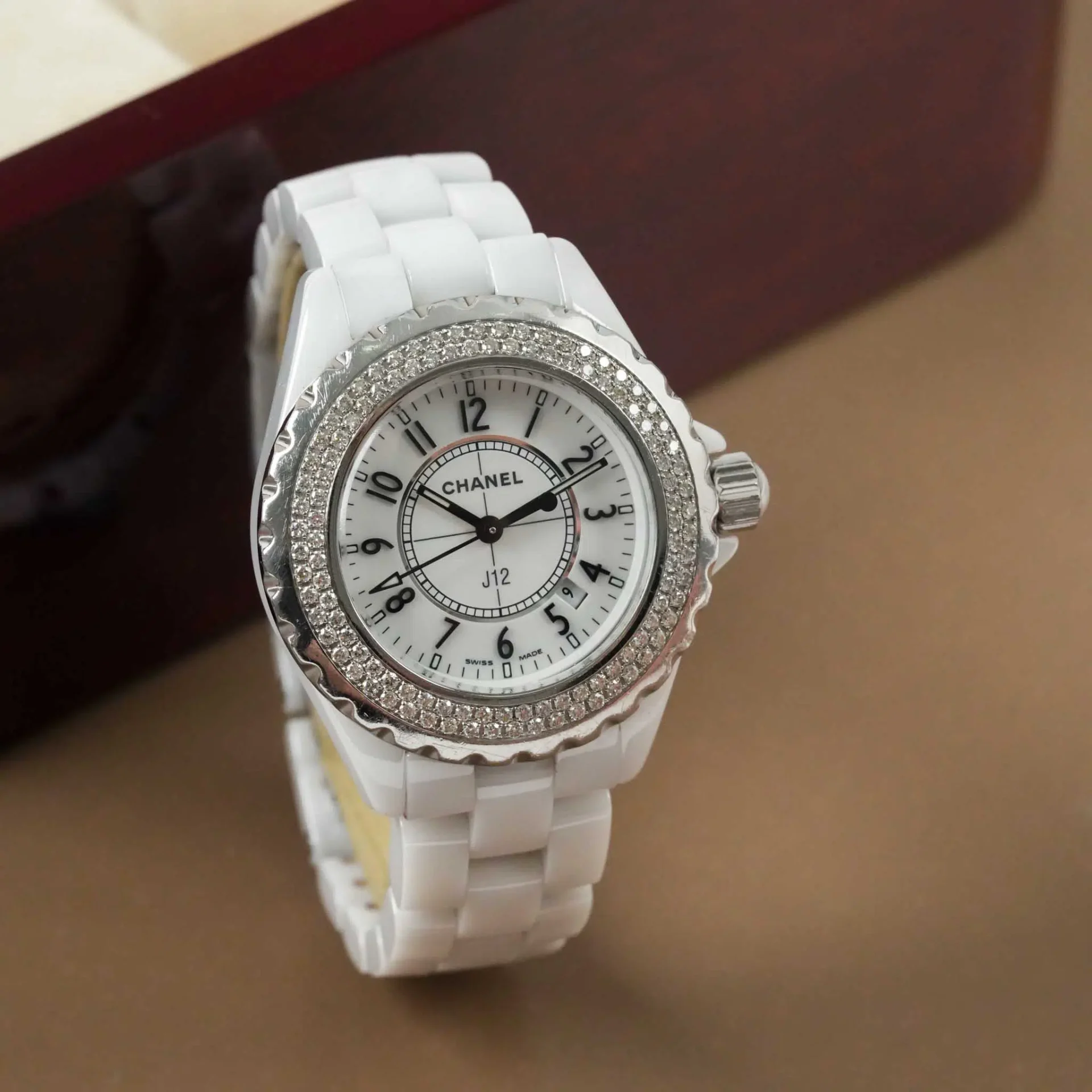 Chanel J12-Ladies Watch J12 Diamond White H0967 - Görsel 2