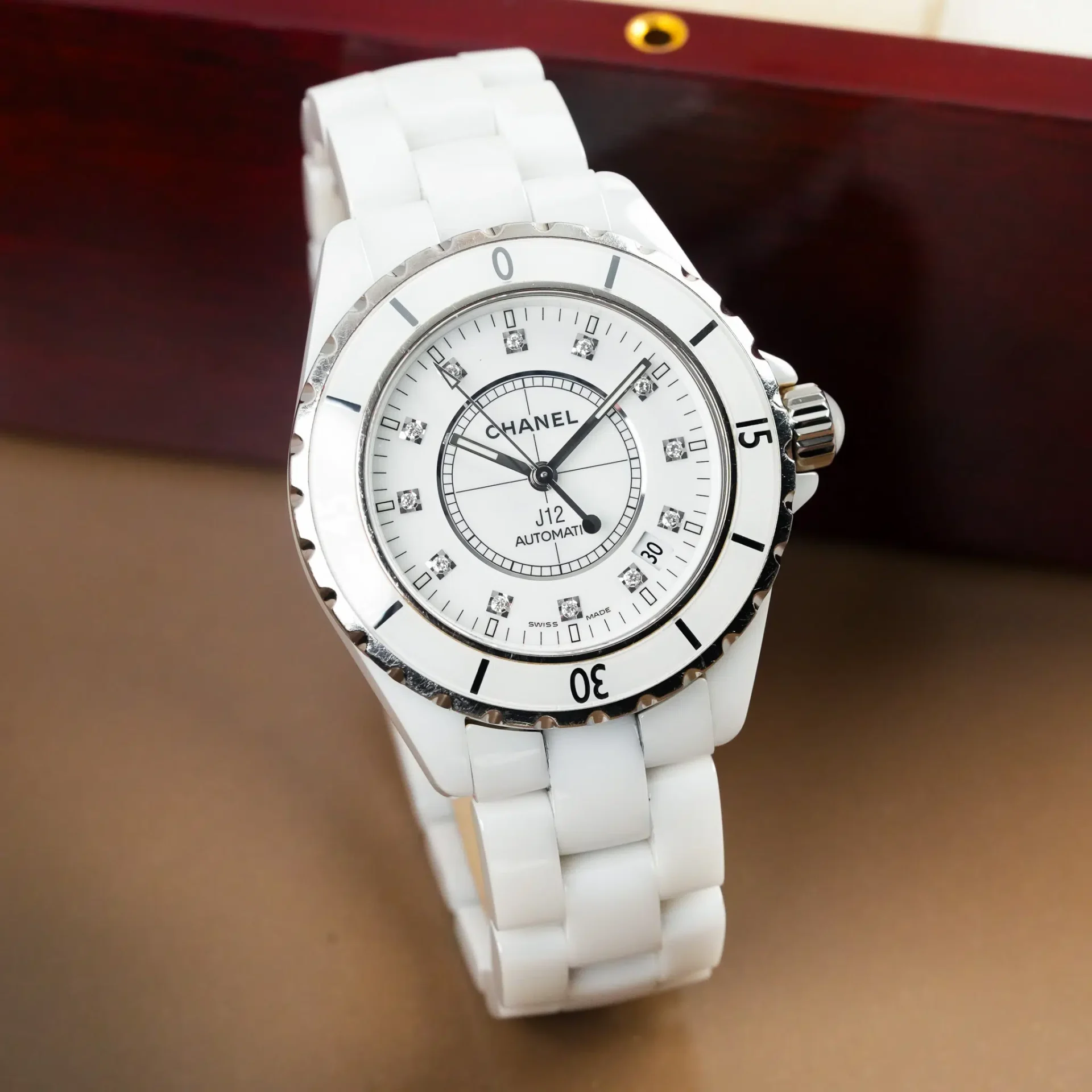 Chanel J12 White Ceramic Automatic Diamond Index H1628 - Görsel 2