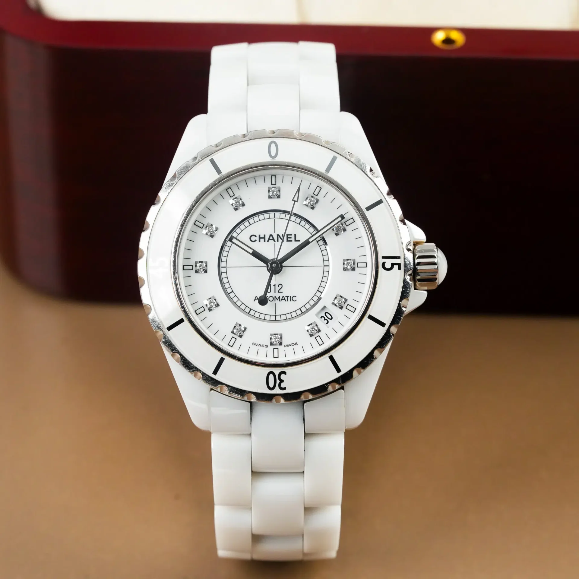 Chanel J12 White Ceramic Automatic Diamond Index H1628 - Görsel 3
