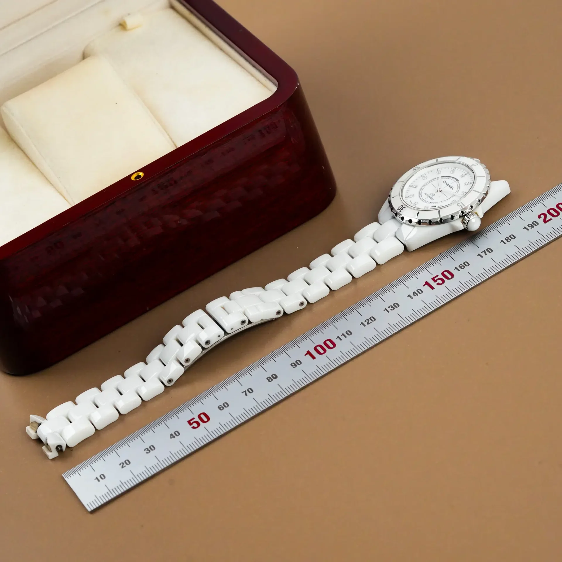 Chanel J12 White Ceramic Automatic Diamond Index H1628 - Görsel 11