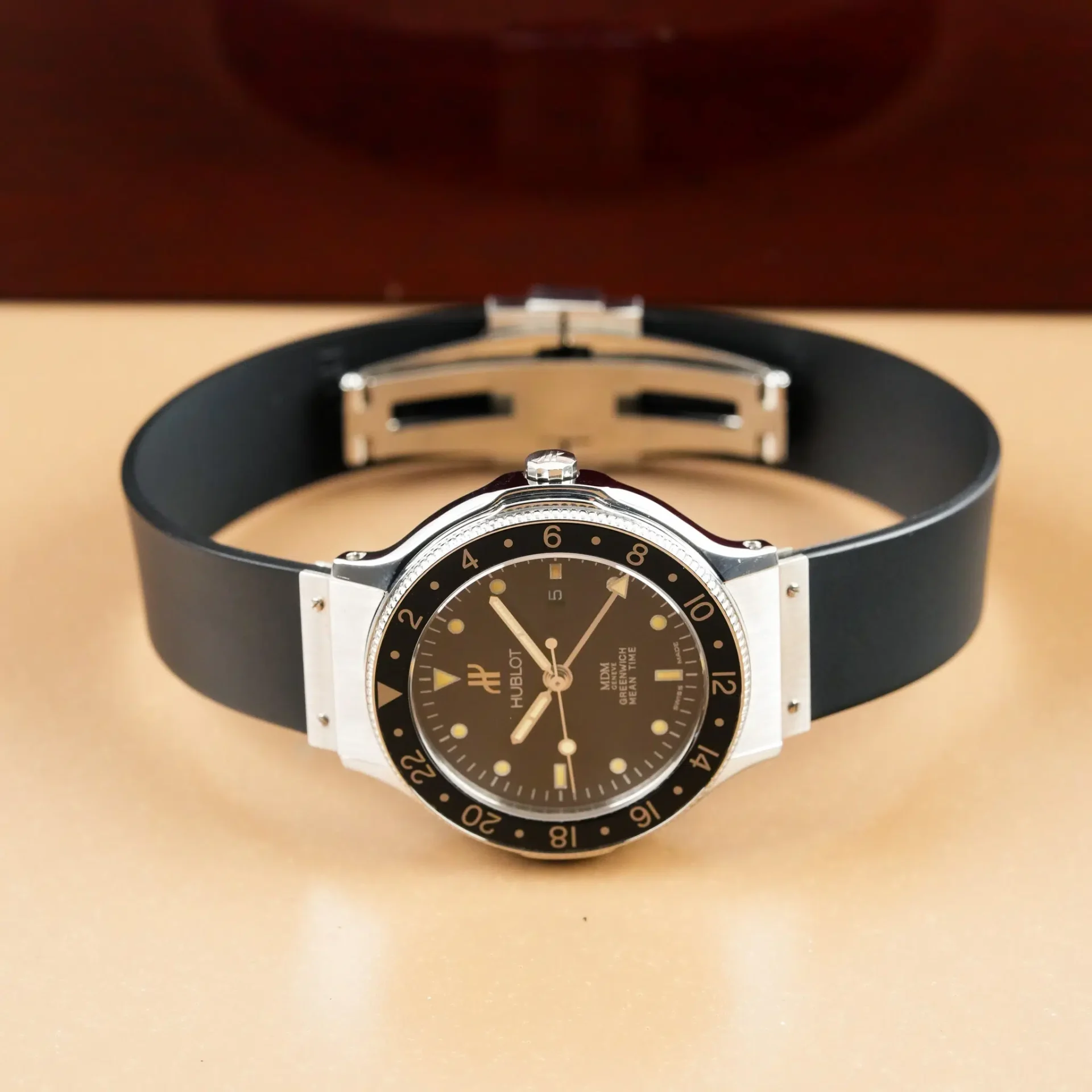 Hublot Model: Mdm Gmt Greenwich Mean Time 1572.1 - Görsel 5