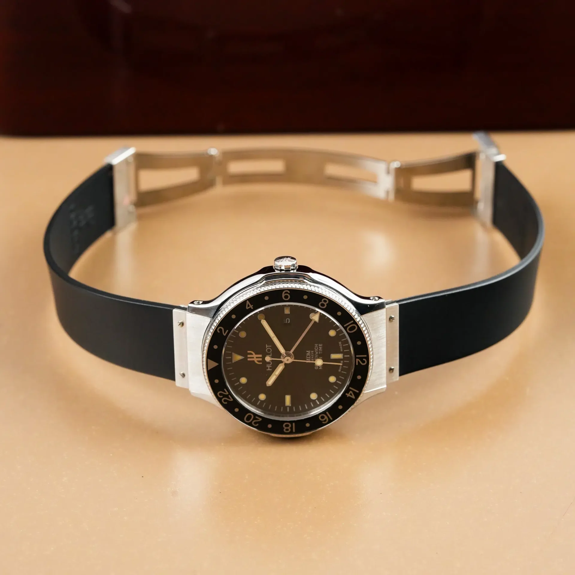 Hublot Model: Mdm Gmt Greenwich Mean Time 1572.1 - Görsel 10
