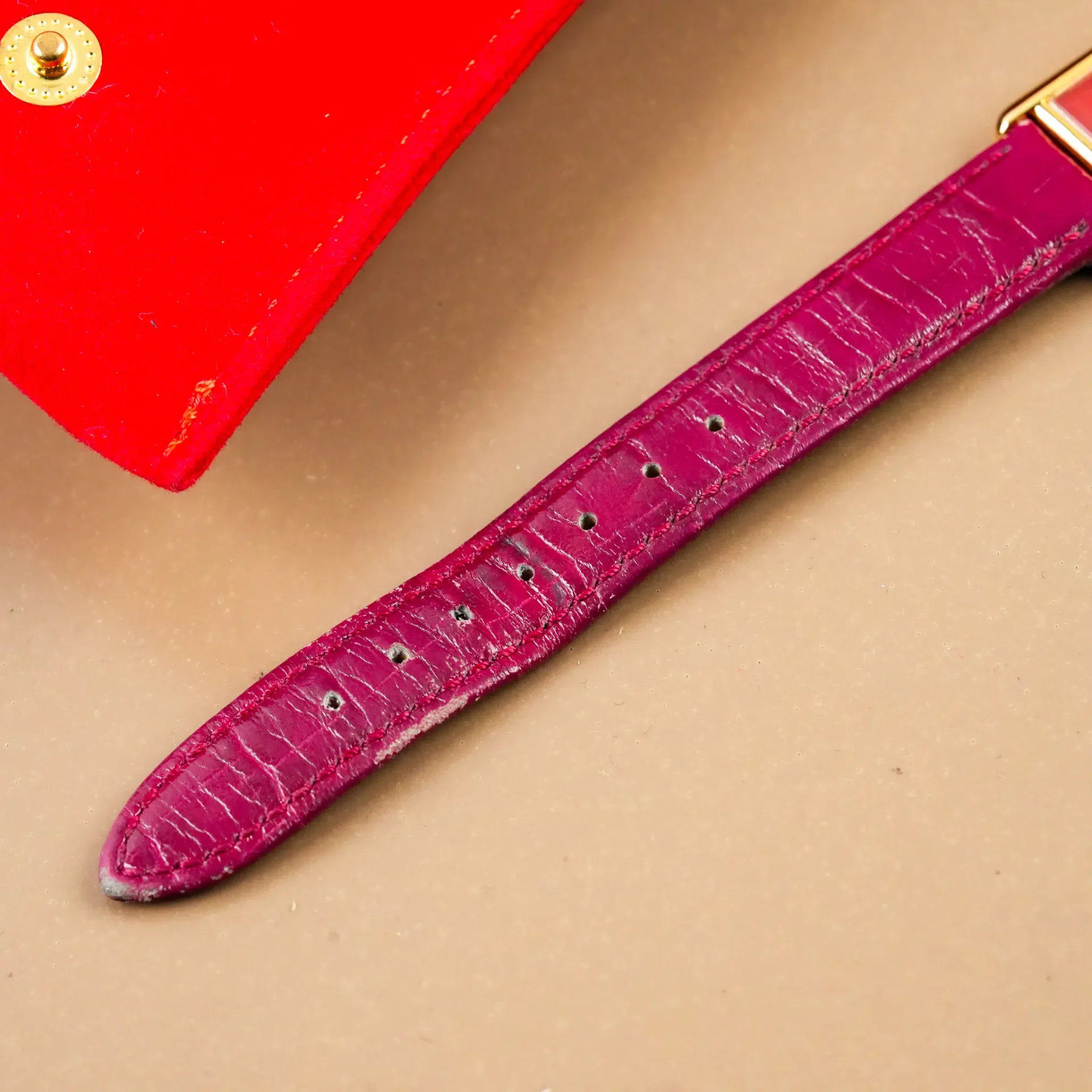 Cartier Tank Must de Cartier 'Red Dial' 4321 - Görsel 11