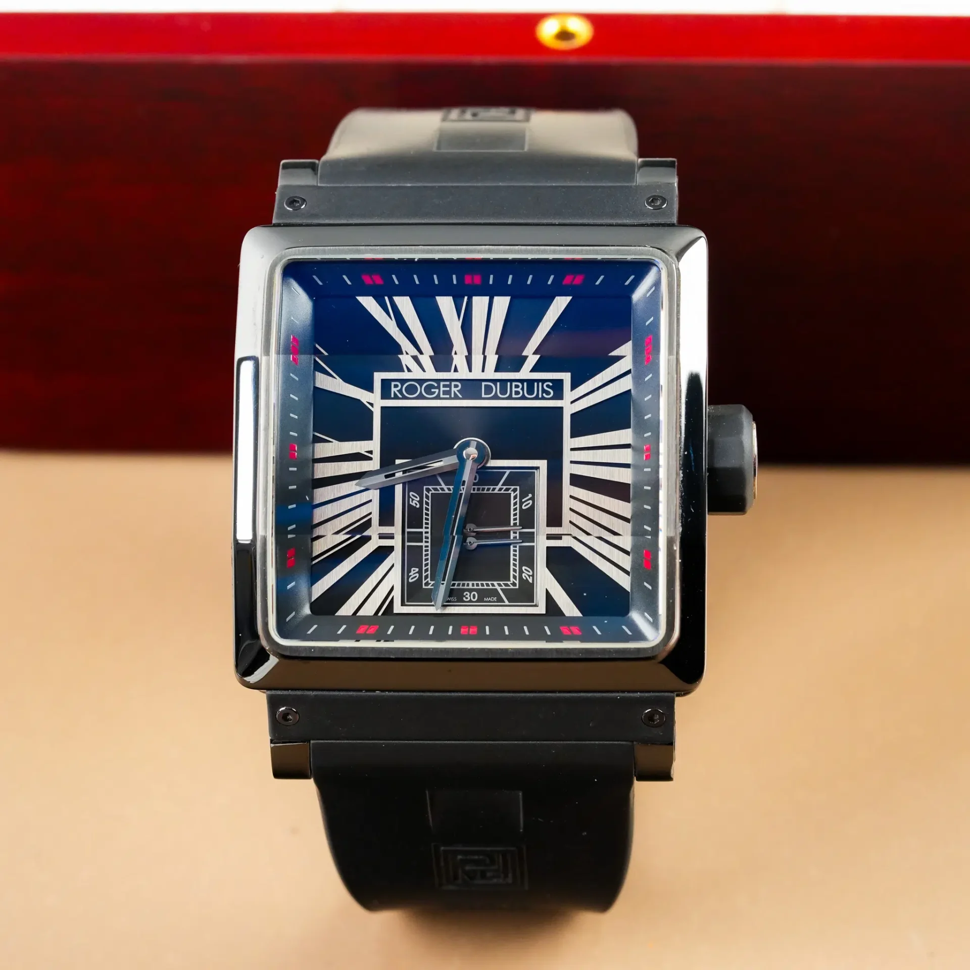 Roger Dubuis King Square RDDBKS0056 - Görsel 3