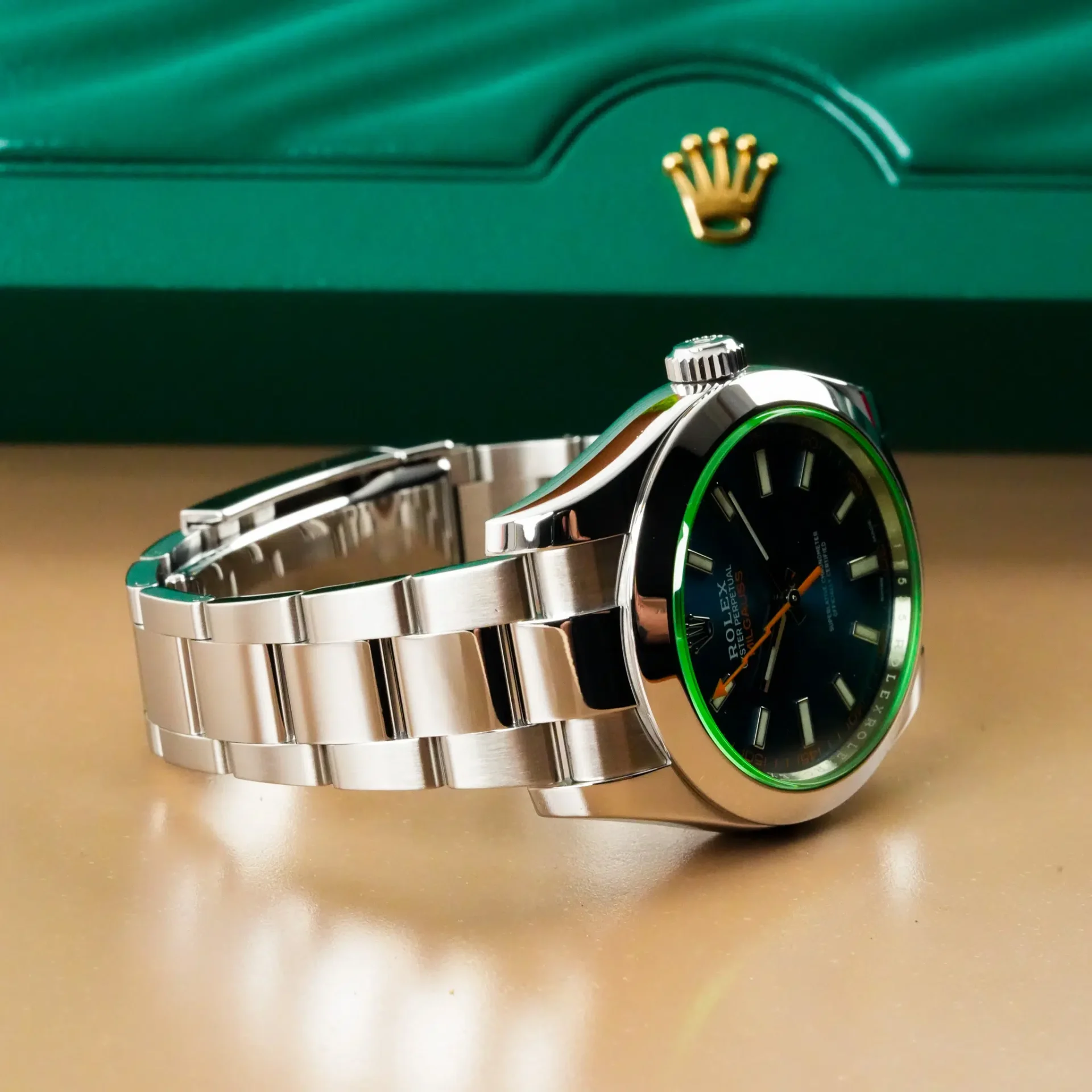 Rolex Milgauss Z-Blue Dial Green Sapphire 116400 - Görsel 7