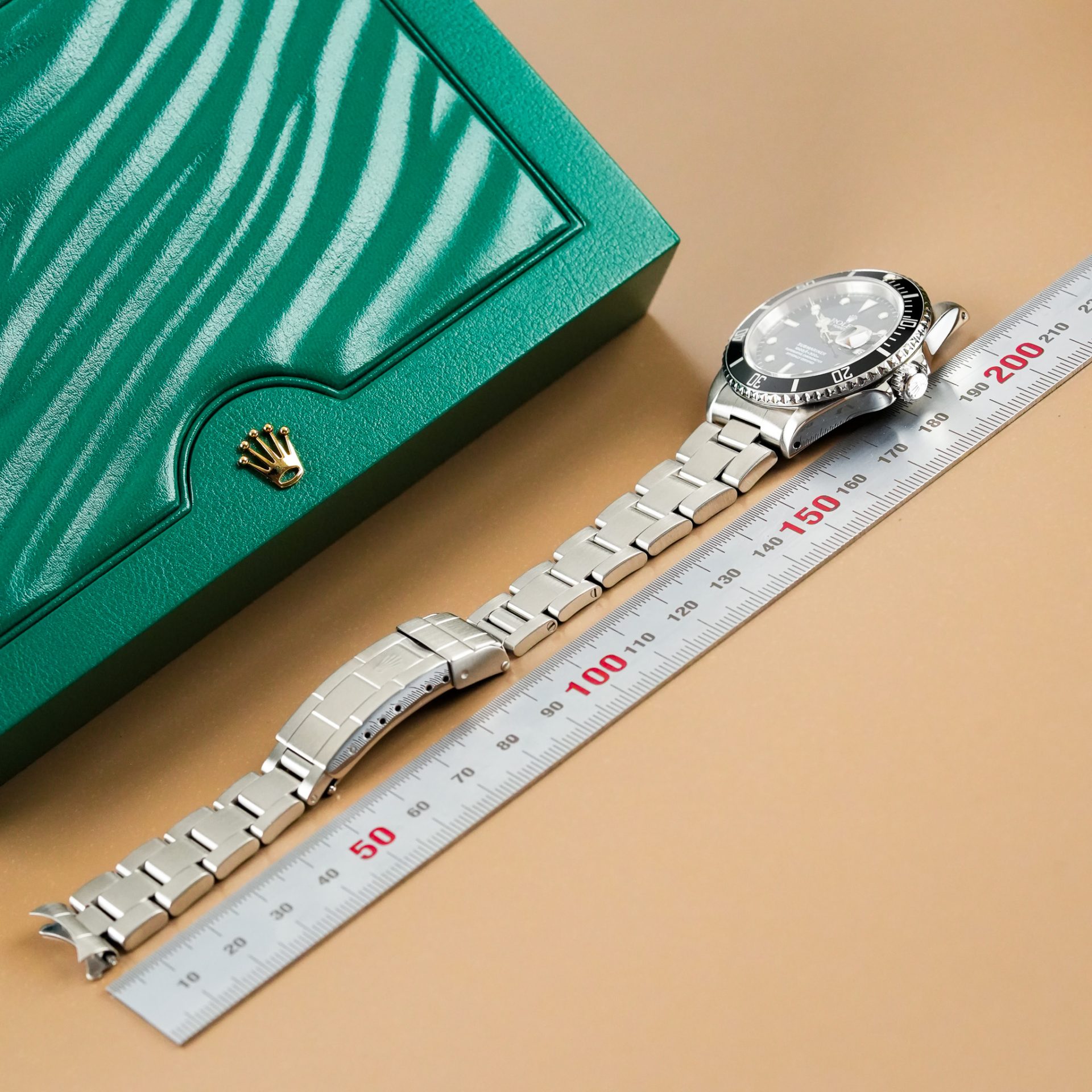 Rolex Submariner Date 16610 - Görsel 12