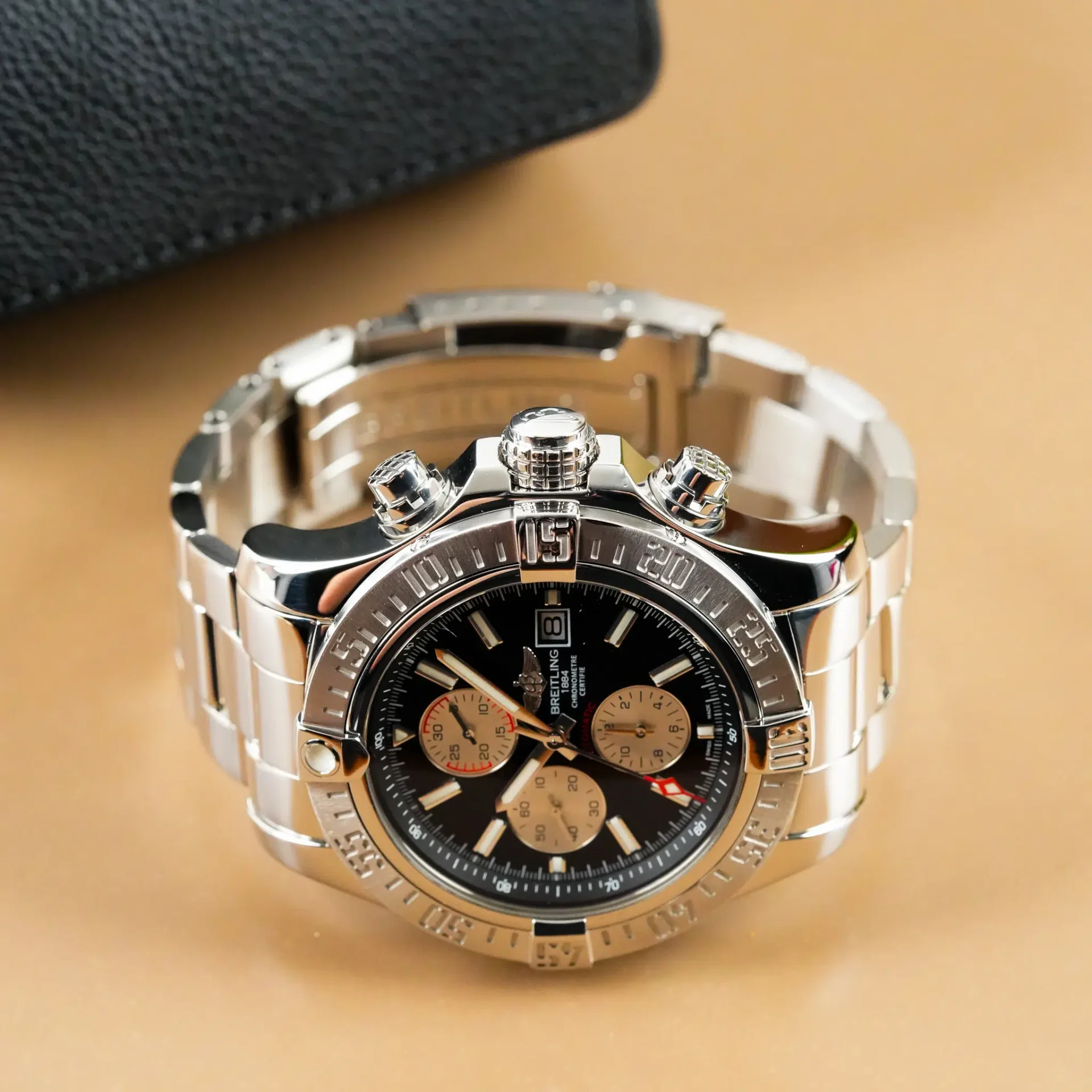 Breitling Super Avenger II A13371 - Görsel 4