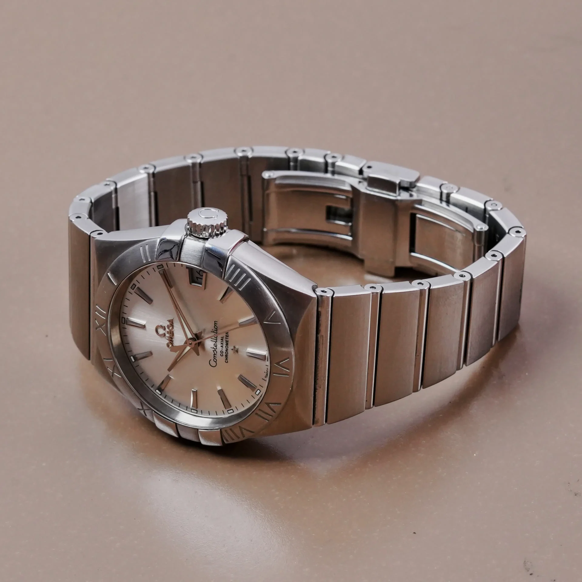 Omega Constellation Men Silver Dial 123.10.38.21.02.001 - Görsel 5