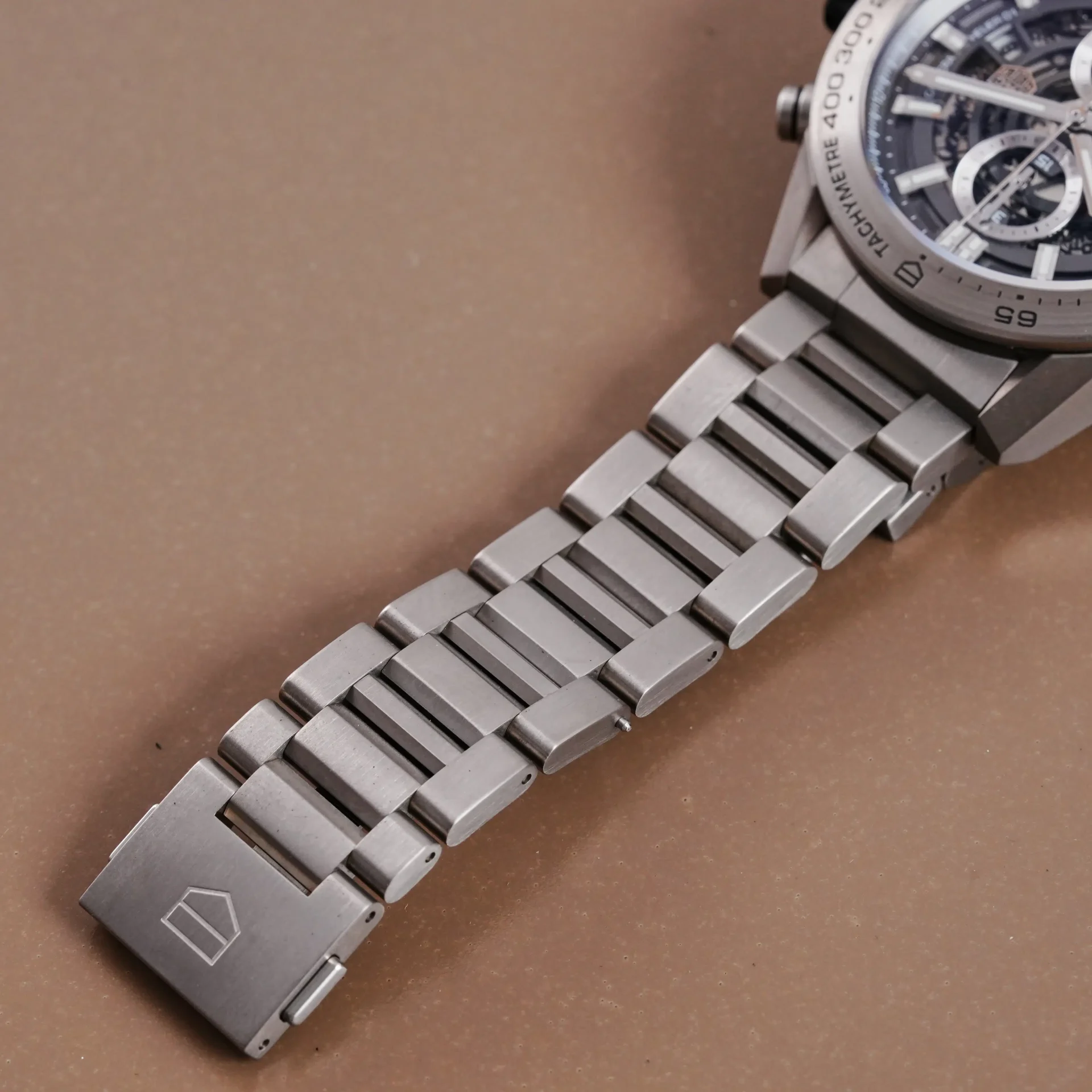 TAG Heuer Carrera Calibre HEUER 01 Chronograph Grey Phantom CAR2A8A.BF0707 - Görsel 10