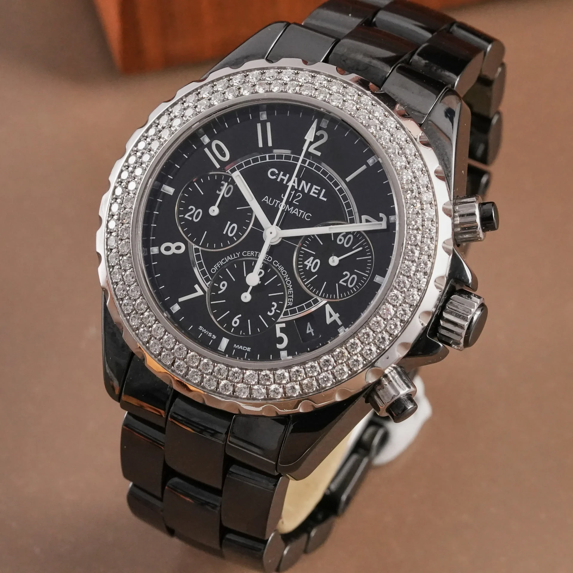 Chanel J12 Chronograph Ceramic Diamond Bezel H0940 - Görsel 2