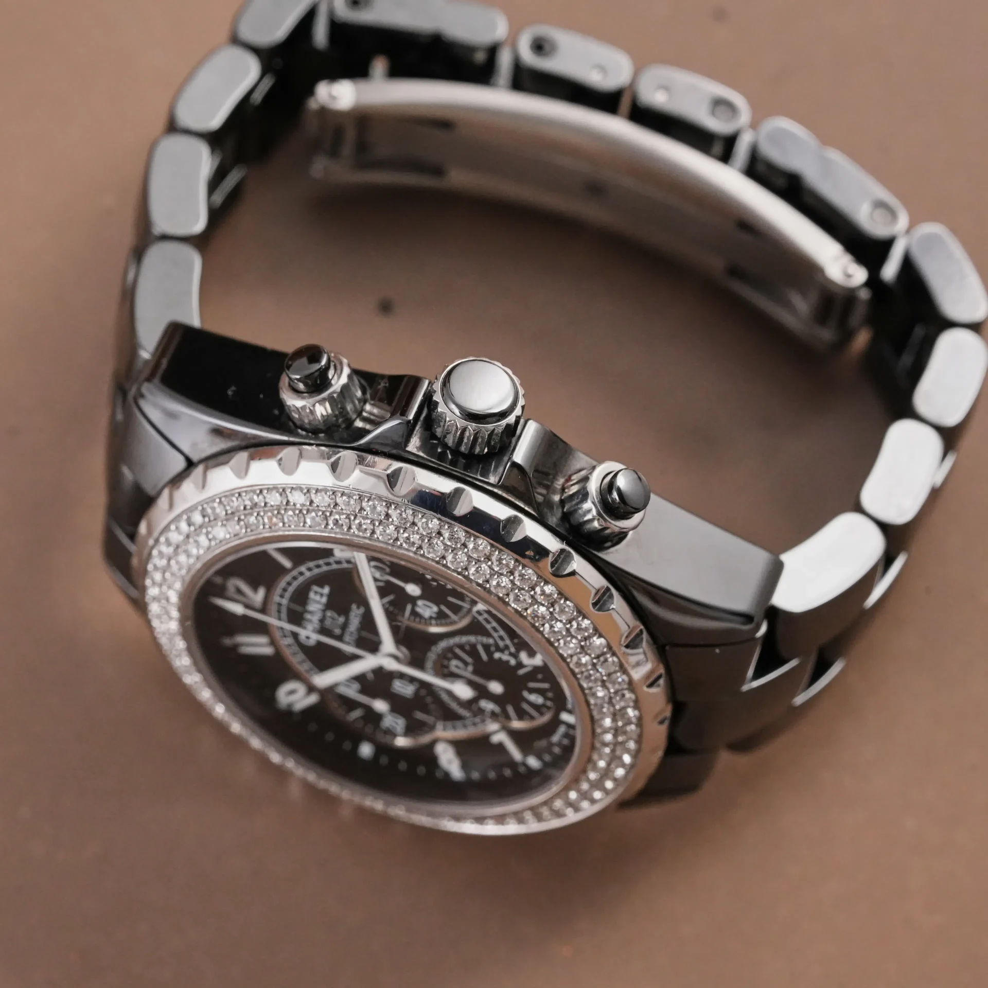 Chanel J12 Chronograph Ceramic Diamond Bezel H0940 - Görsel 8