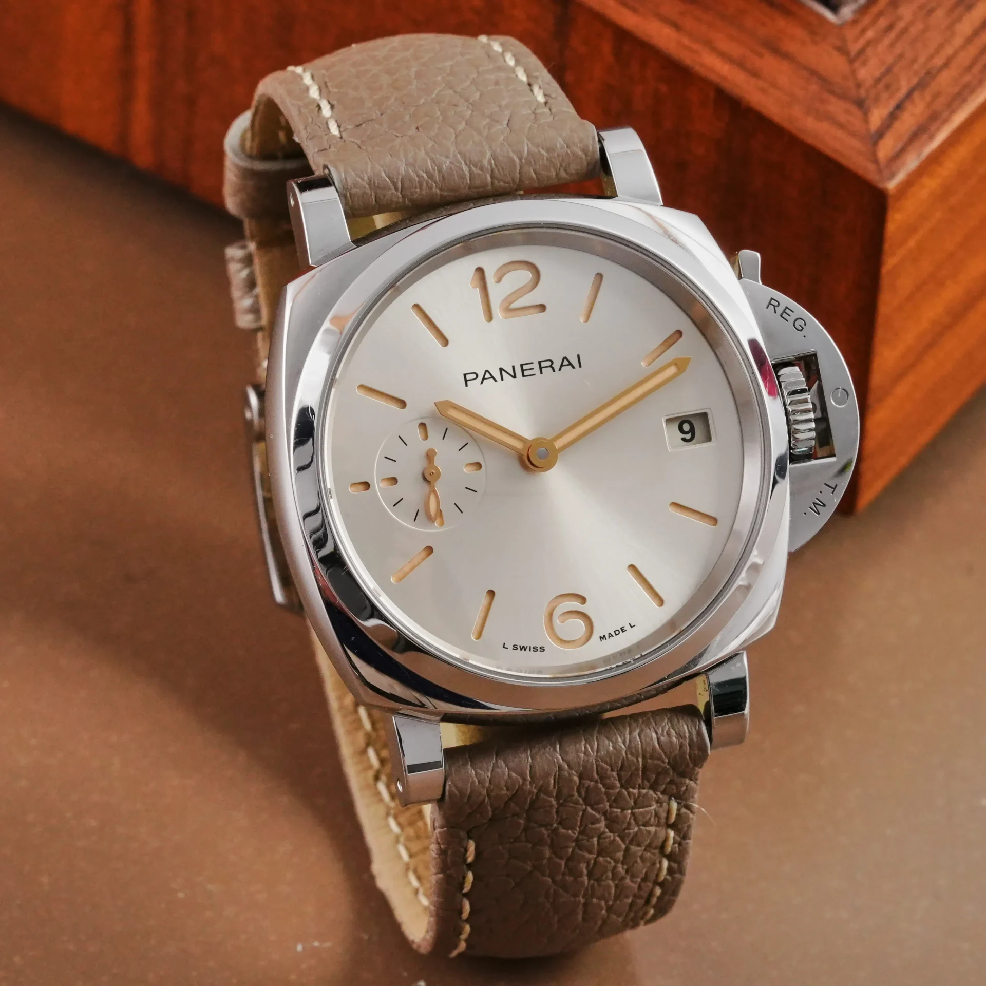 Panerai Luminor Due PAM01550 - Görsel 3