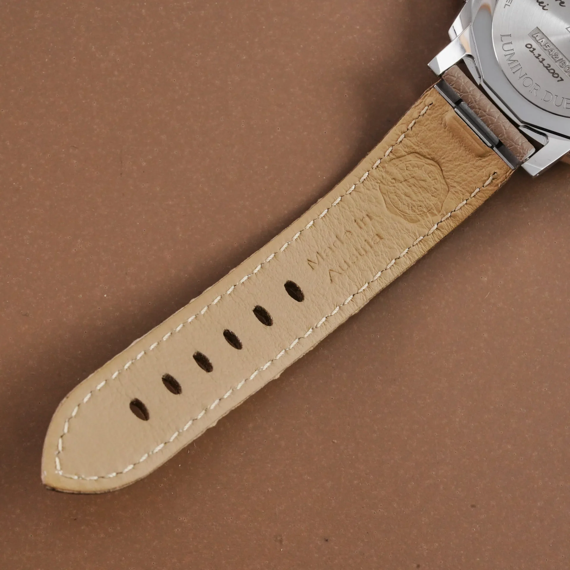 Panerai Luminor Due PAM01550 - Görsel 10