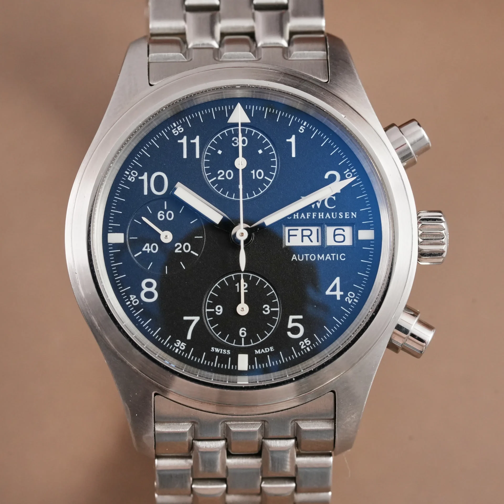 IWC Pilot's Chronograph Cathay Pacific Limited Edition IW3706-31 - Görsel 11
