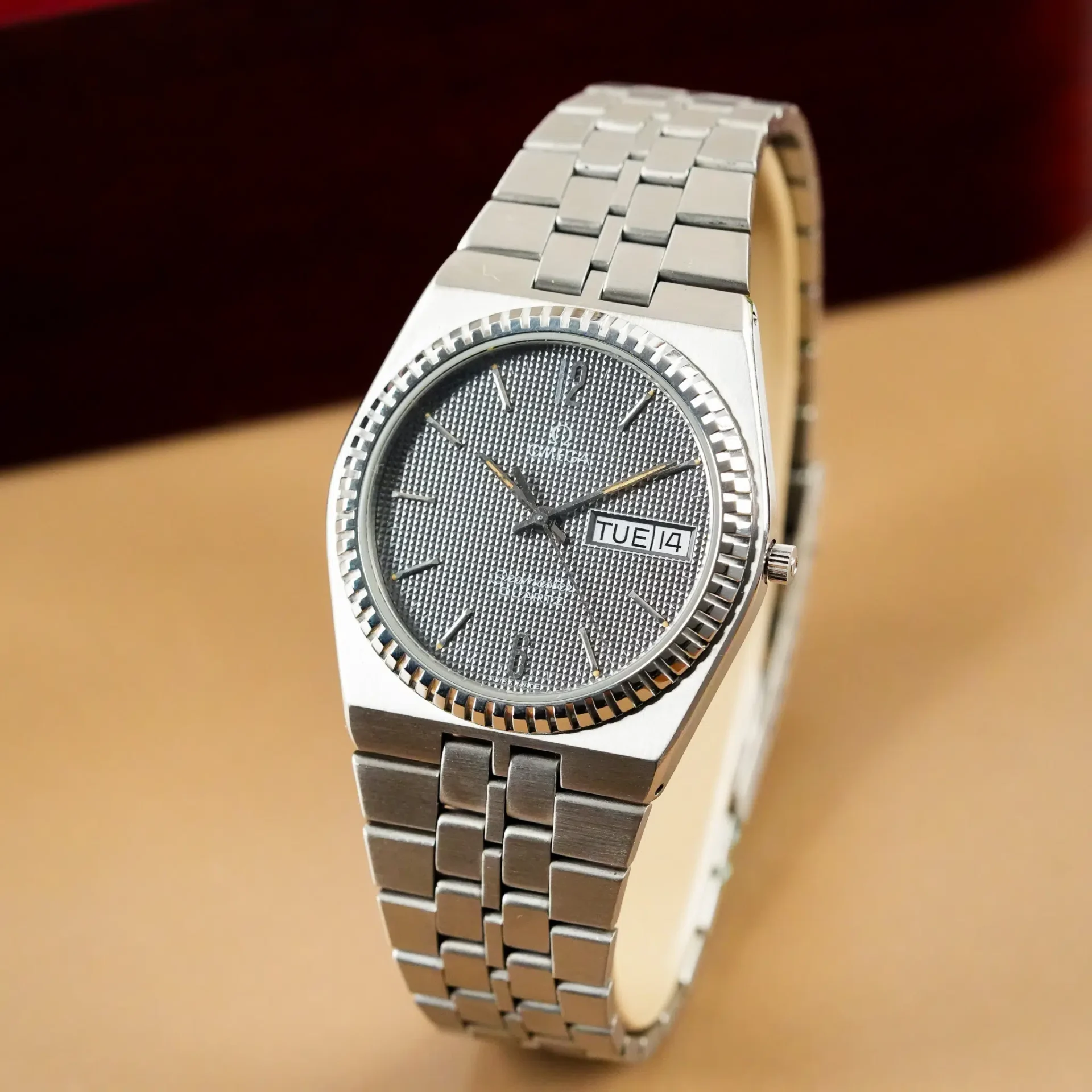 Omega Seamaster Day Date Vintage 1425 - Görsel 2