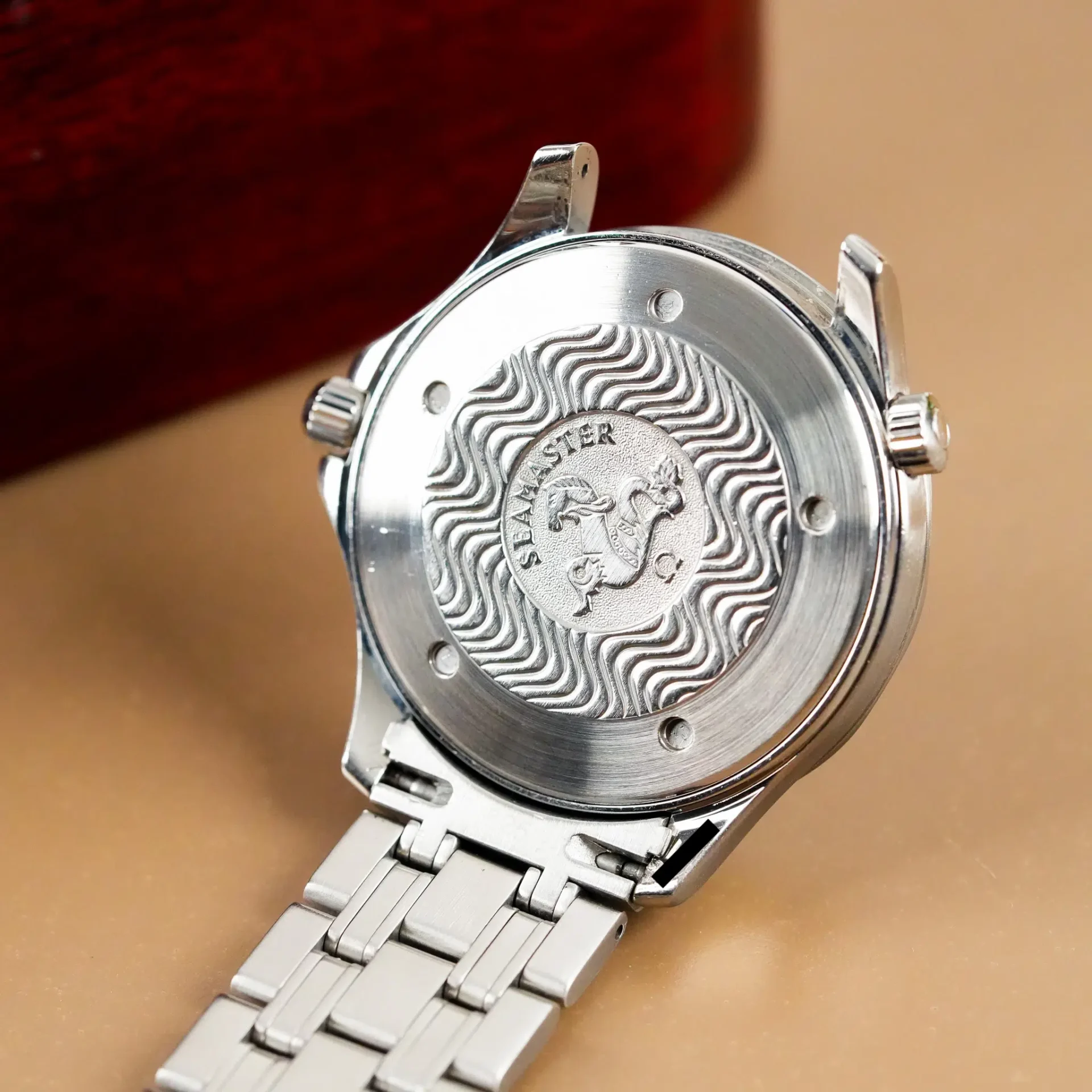 Omega Seamaster Diver 300 M James Bond GoldenEye 007 2541.80.00 - Görsel 12