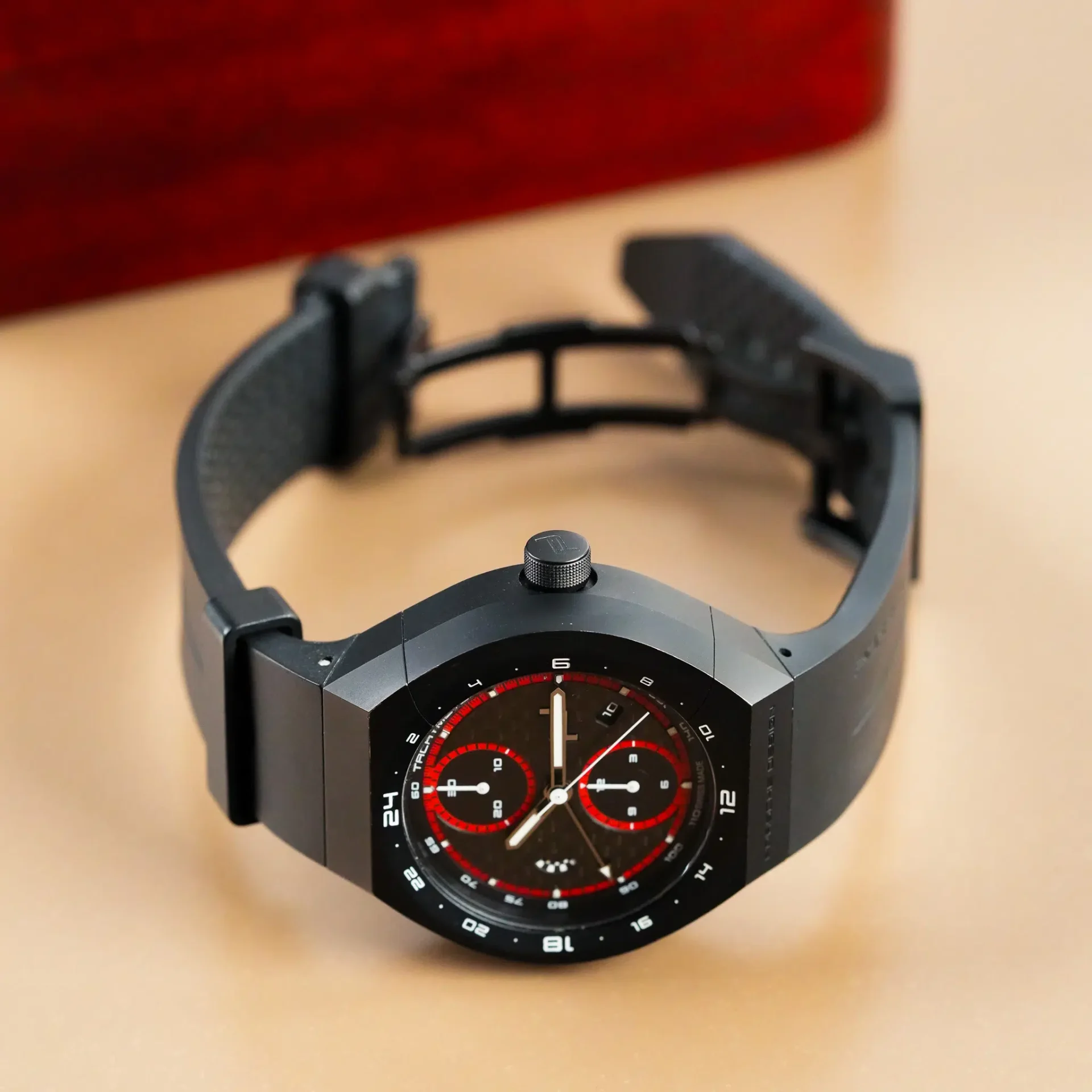 Porsche Design Monobloc Actuator Titanium 24H Chronotimer GMT 6031.6.01.008.05.2 - Görsel 10