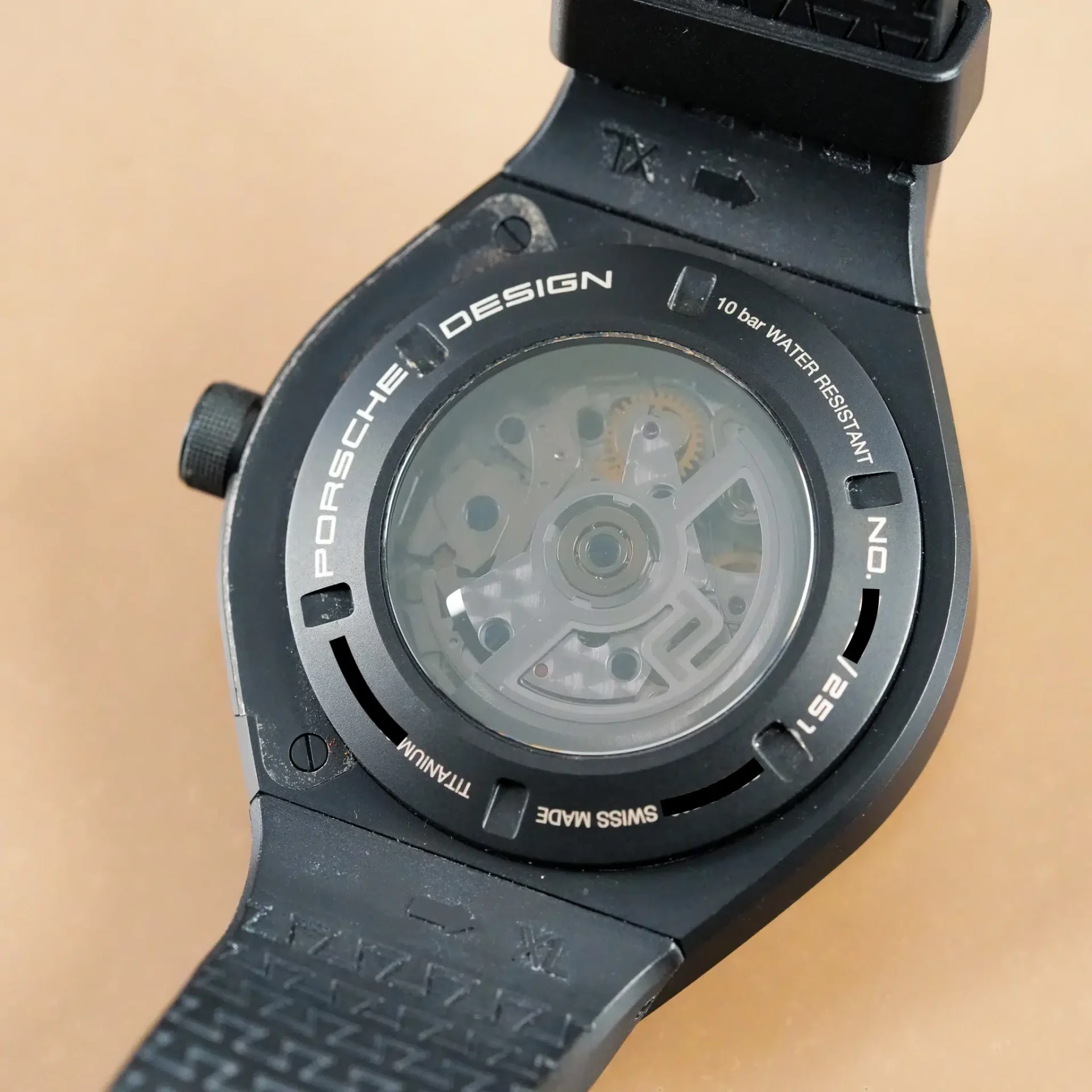 Porsche Design Monobloc Actuator Titanium 24H Chronotimer GMT 6031.6.01.008.05.2 - Görsel 13