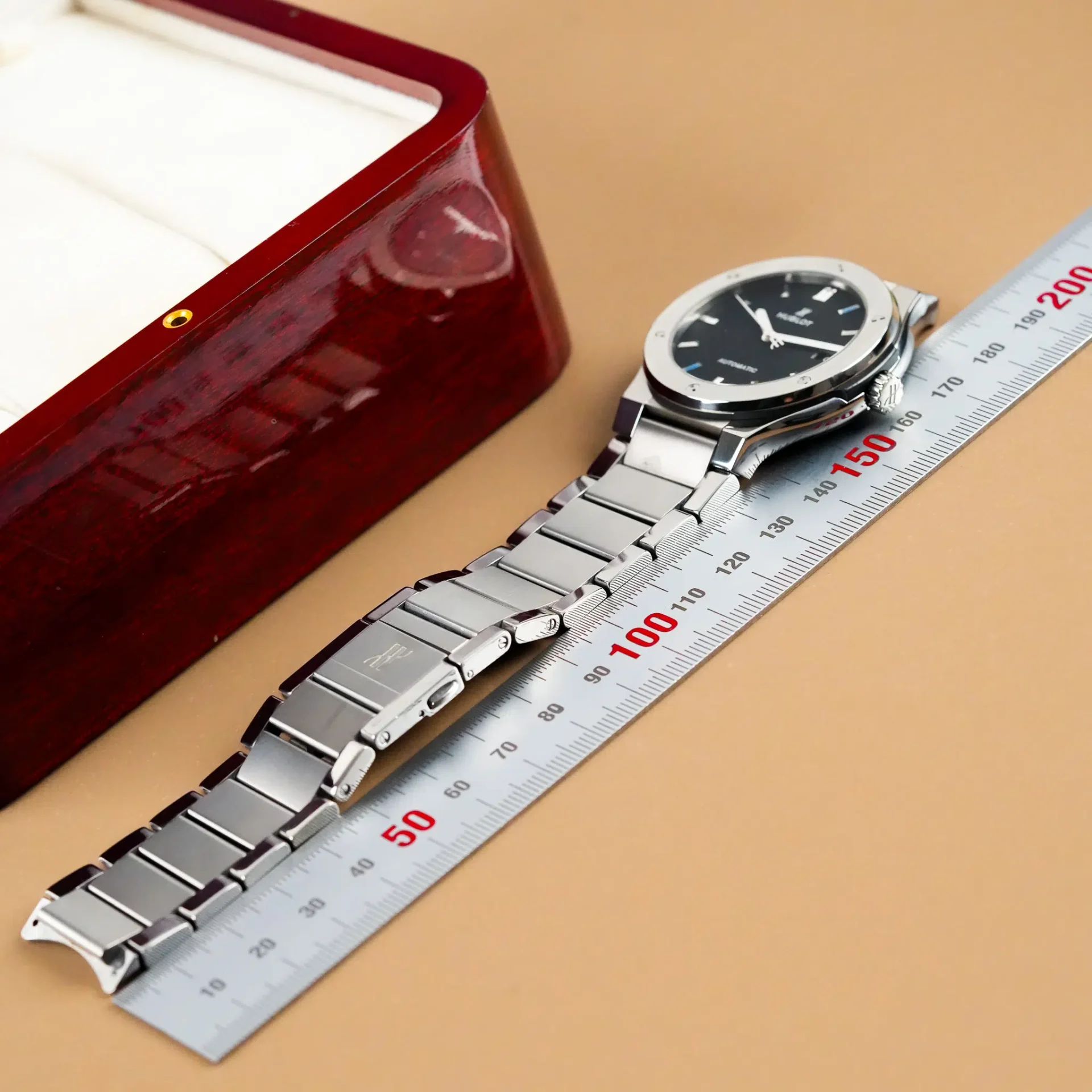 Hublot Classic Fusion 548.NX.1170.NX - Görsel 11