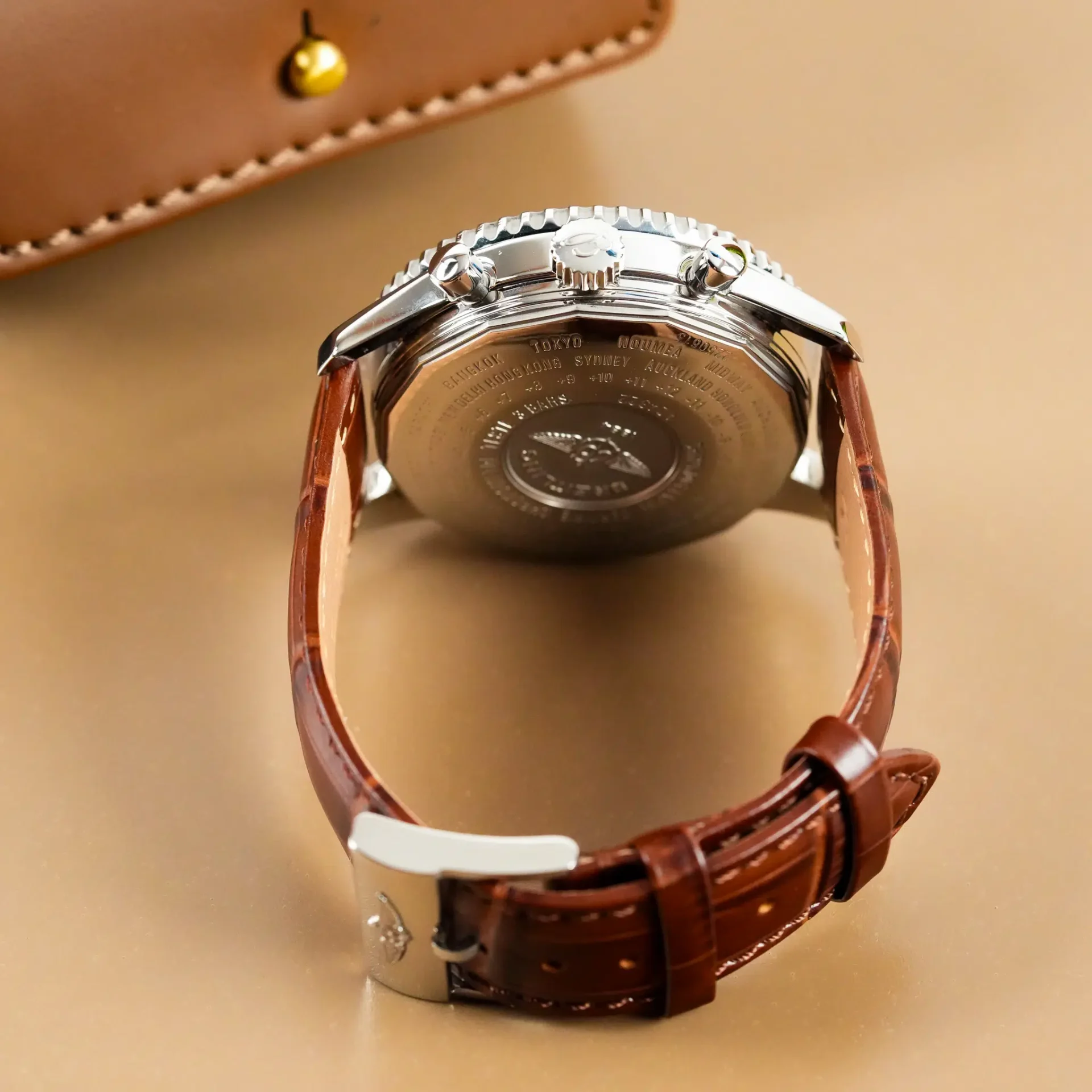 Breitling Navitimer Chronograph Date World GMT A24322 - Görsel 8