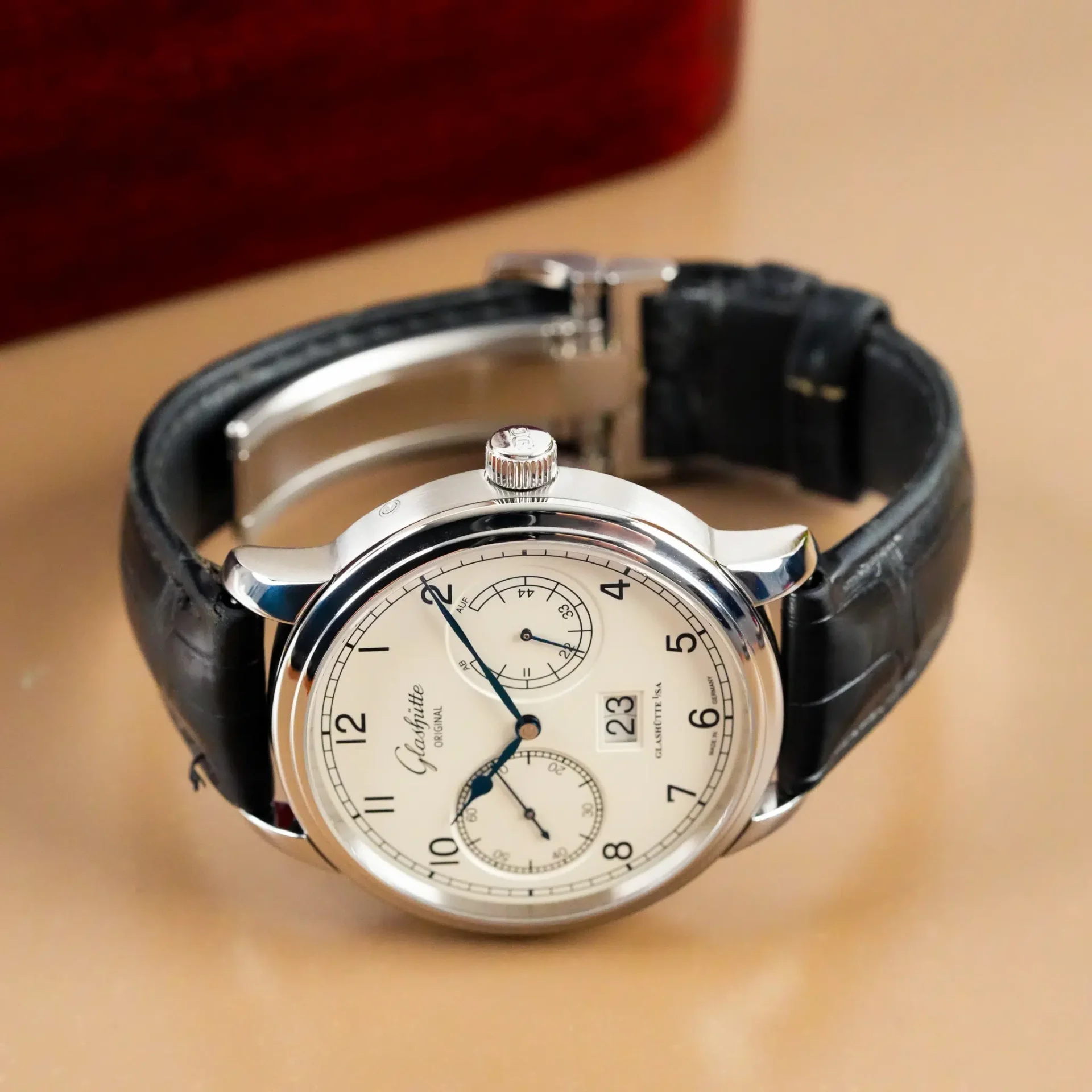 Glashütte Original Senator Observer Panorama Date White Dial 100-14-05-02-05 - Görsel 5