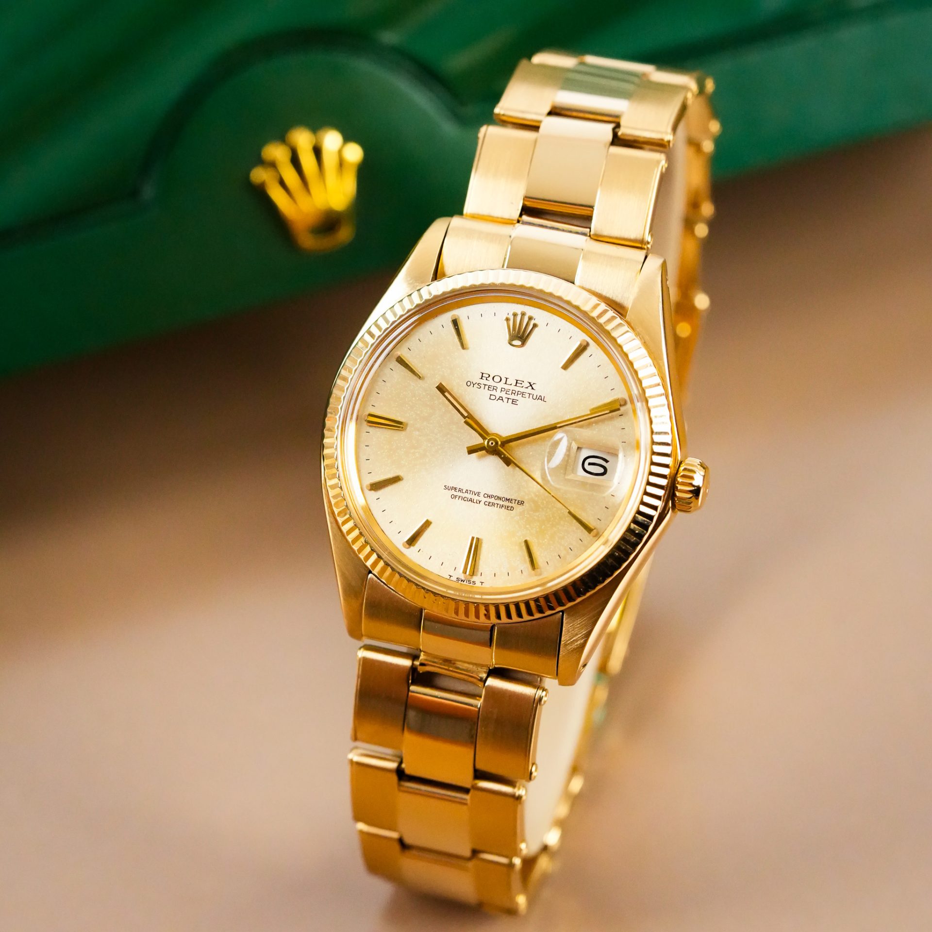 Rolex Oyster Perpetual Date 18k Yellow Gold Champagne Dial 1503 - Görsel 2