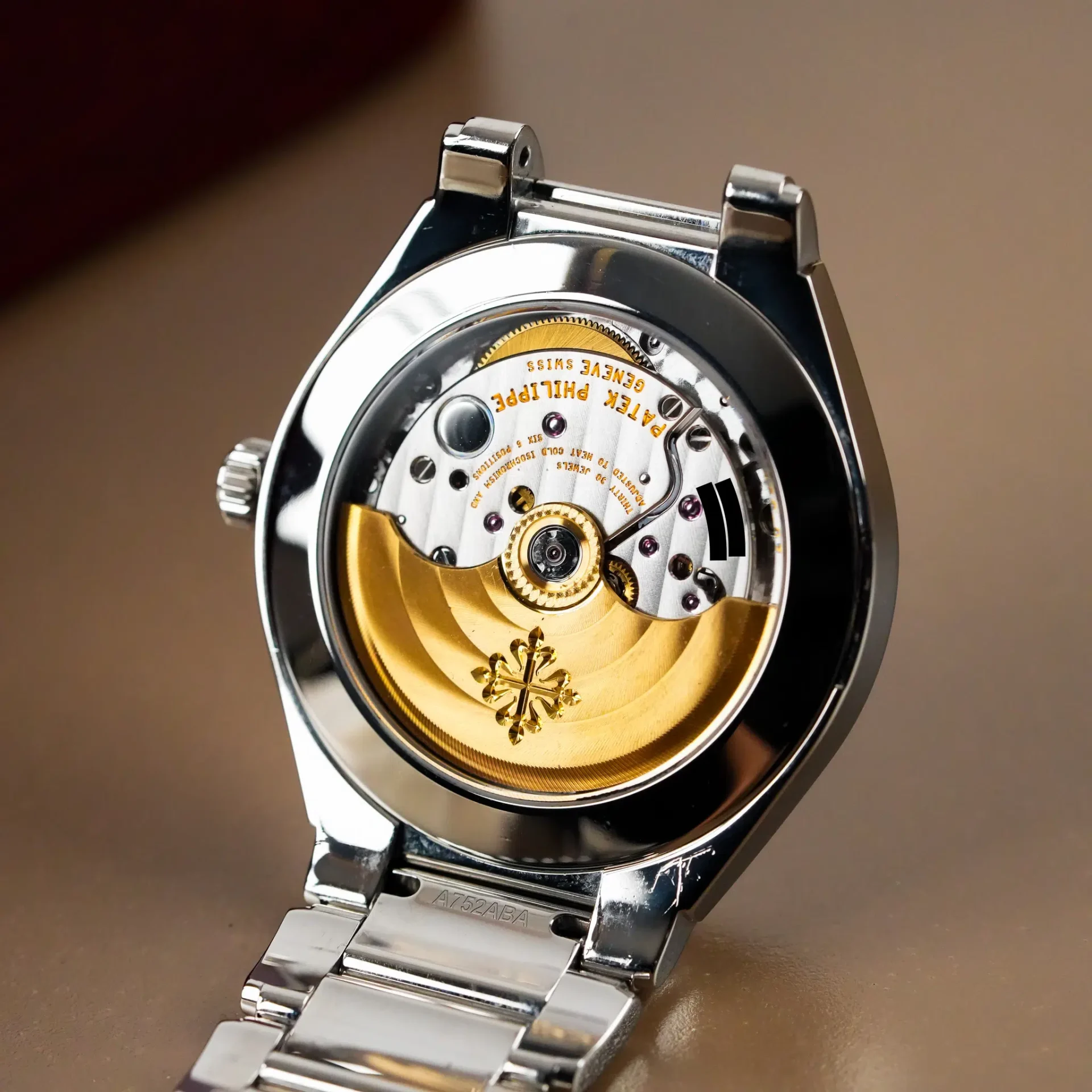 Patek Philippe Twenty~4 Diamond Bezel Grey Dial 7300/1200A-010 - Görsel 11