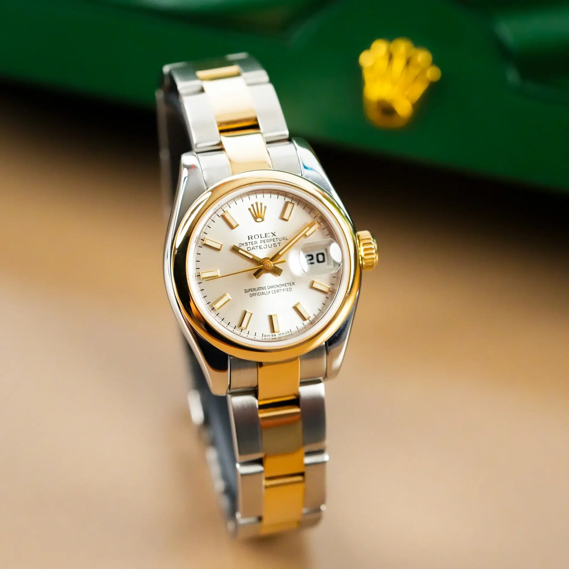 Rolex Lady Datejust 26 18k Gold Smooth Bezel Stick Dial 179163