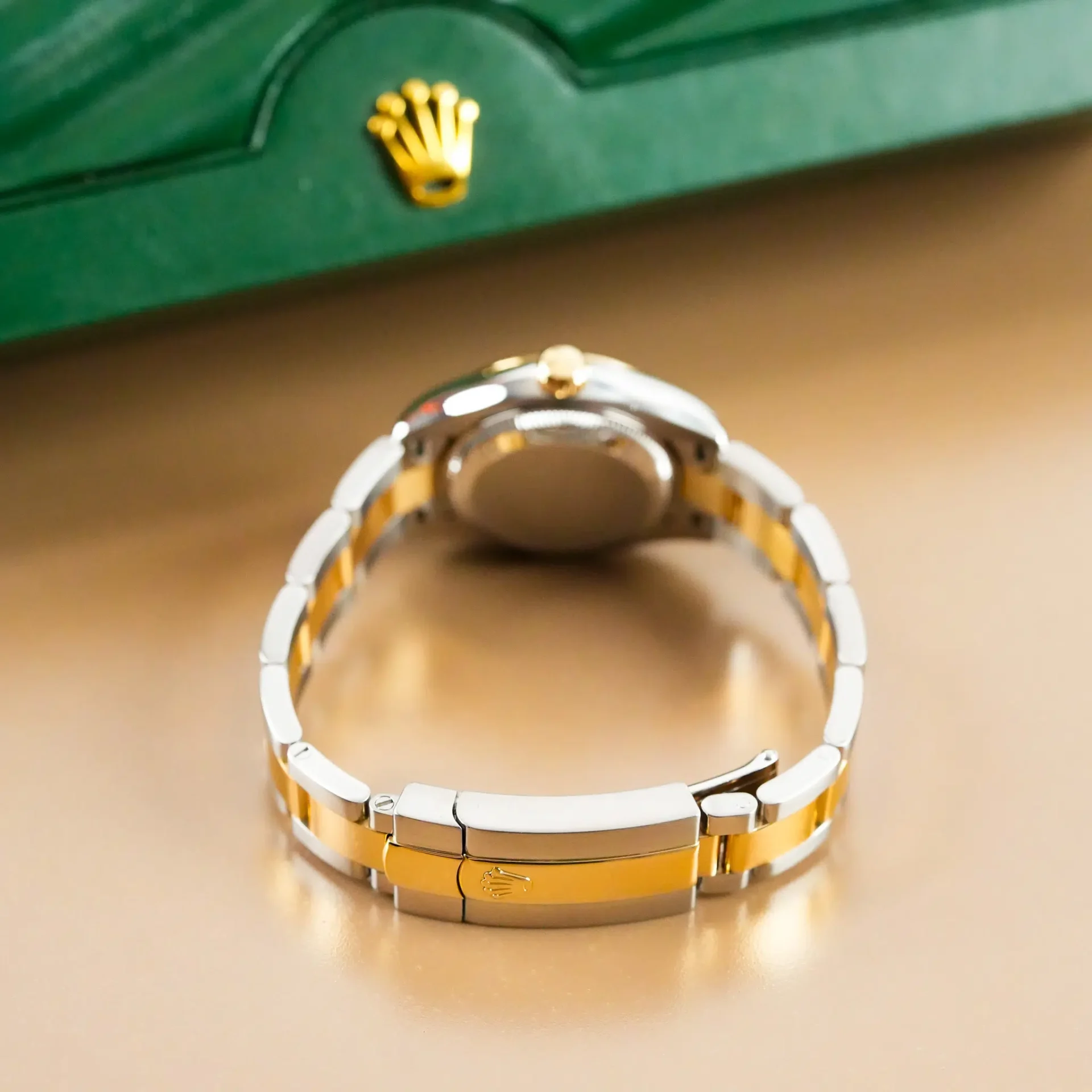 Rolex Lady Datejust 26 18k Gold Smooth Bezel Stick Dial 179163 - Görsel 9