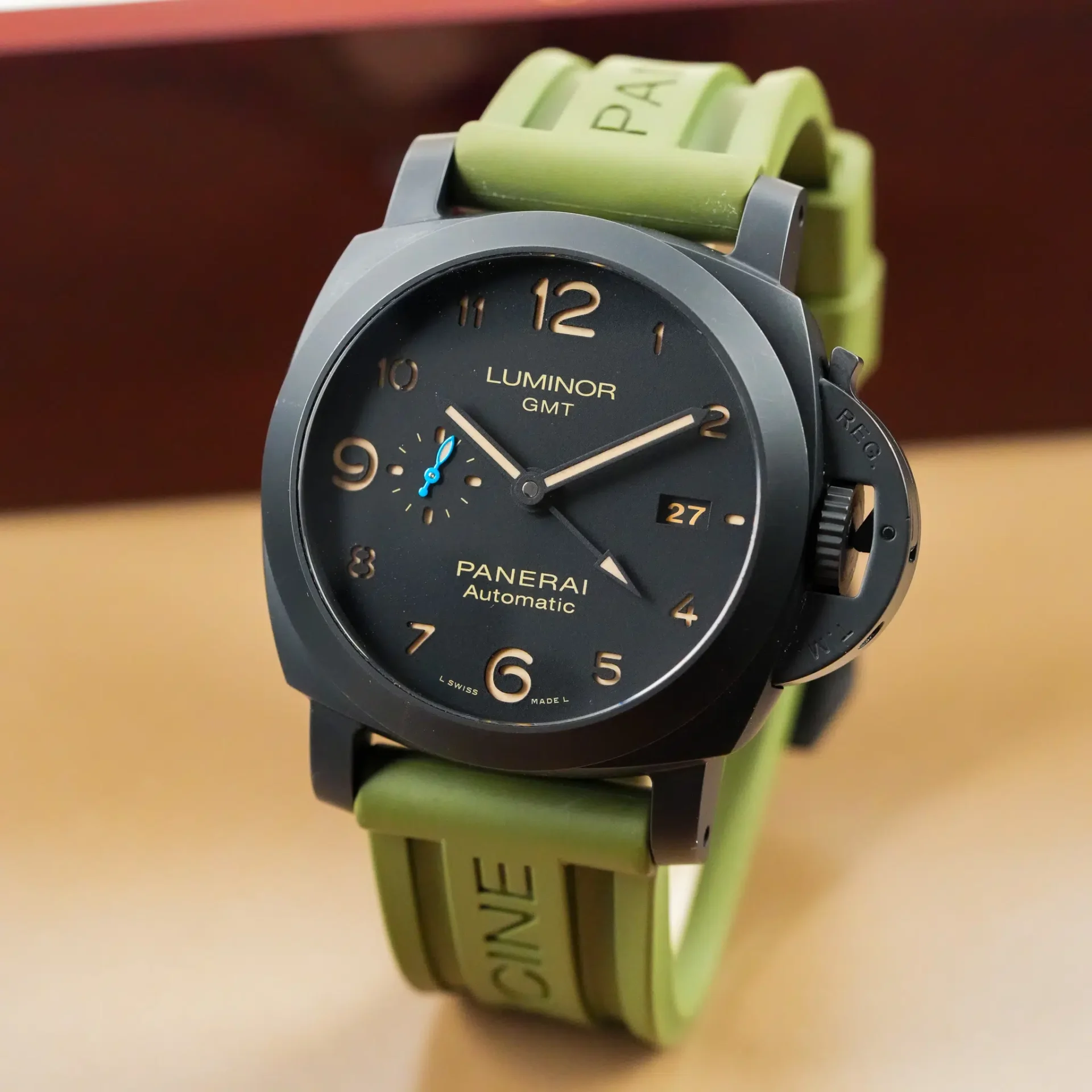Panerai Luminor 1950 3 Days Gmt Automatic Ceramic Case PAM01441 - Görsel 2