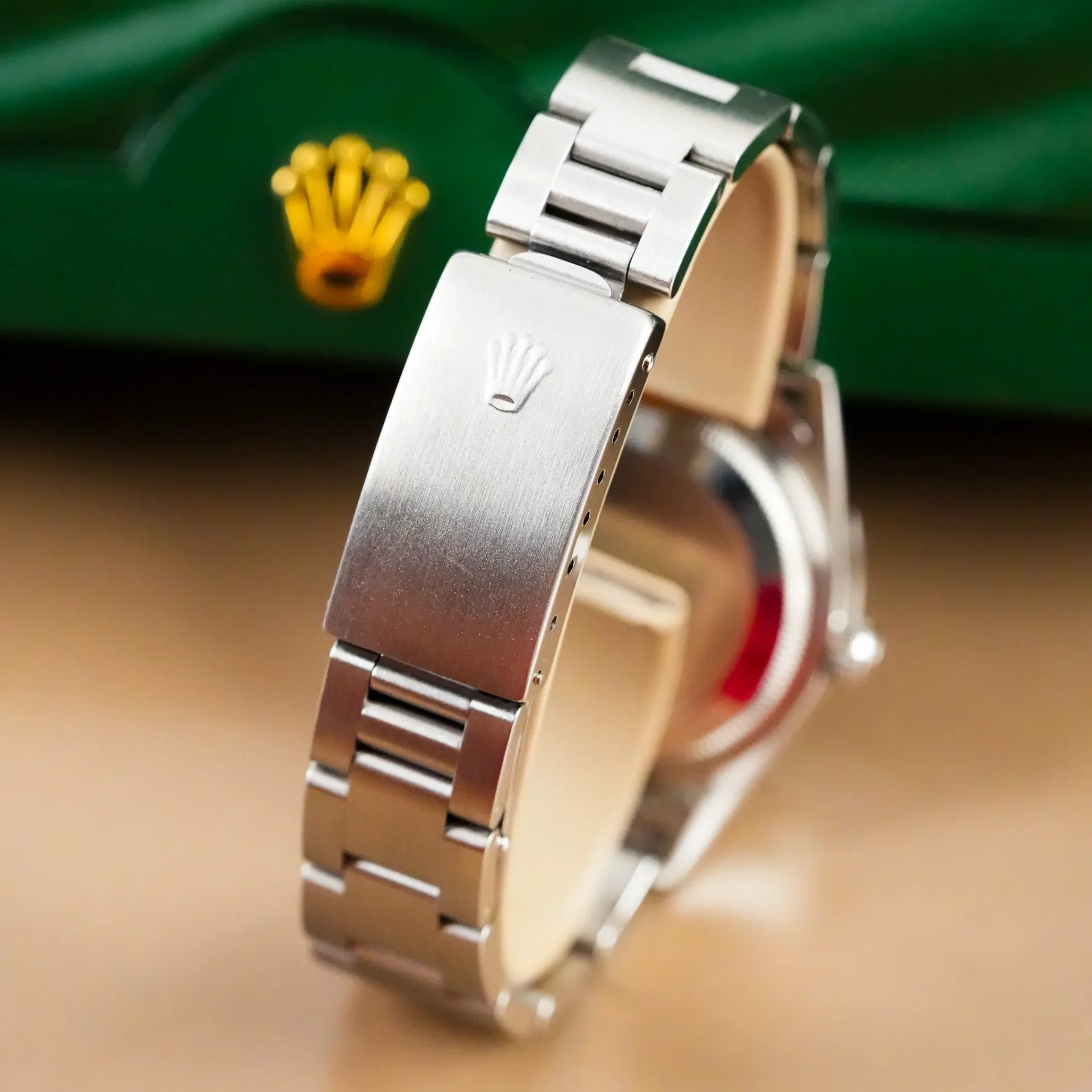 Rolex Oyster Perpetual Date Engine Turned Bezel 15210 - Görsel 4
