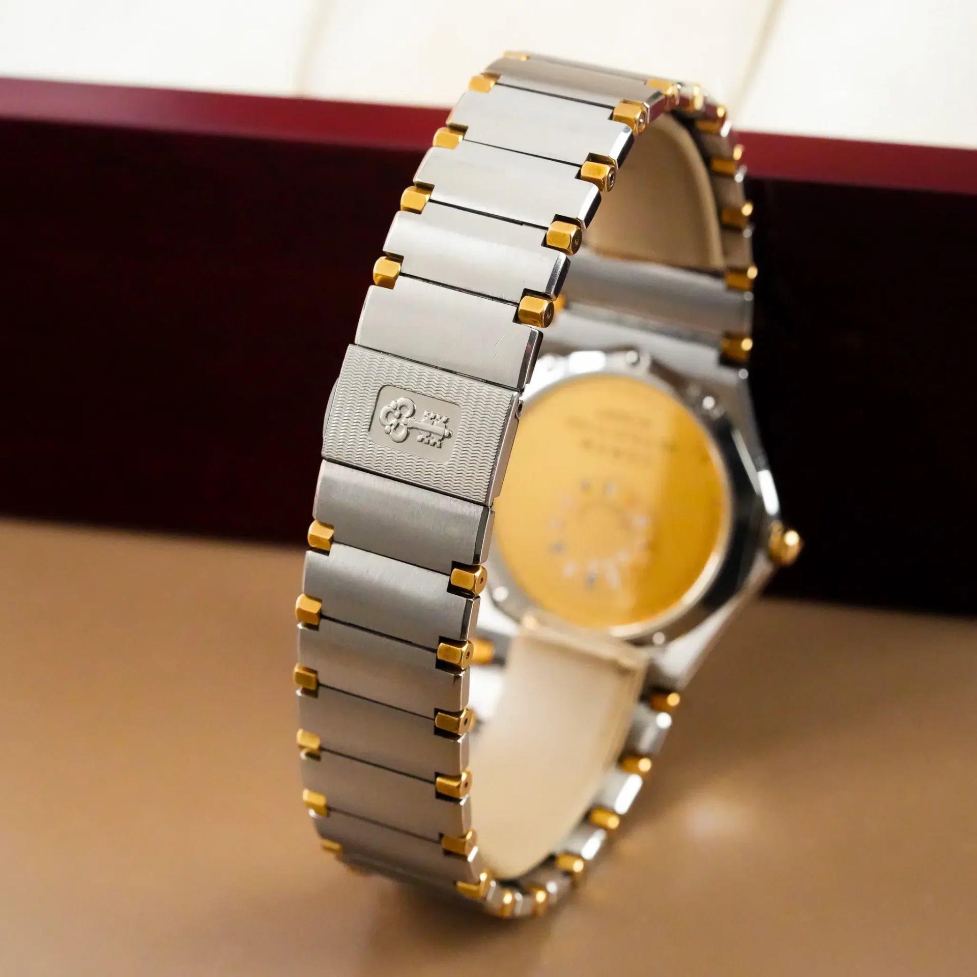 Corum Admiral's Cup Triple Date Two Tone 18k Gold 92.115.21. V-200 - Görsel 4