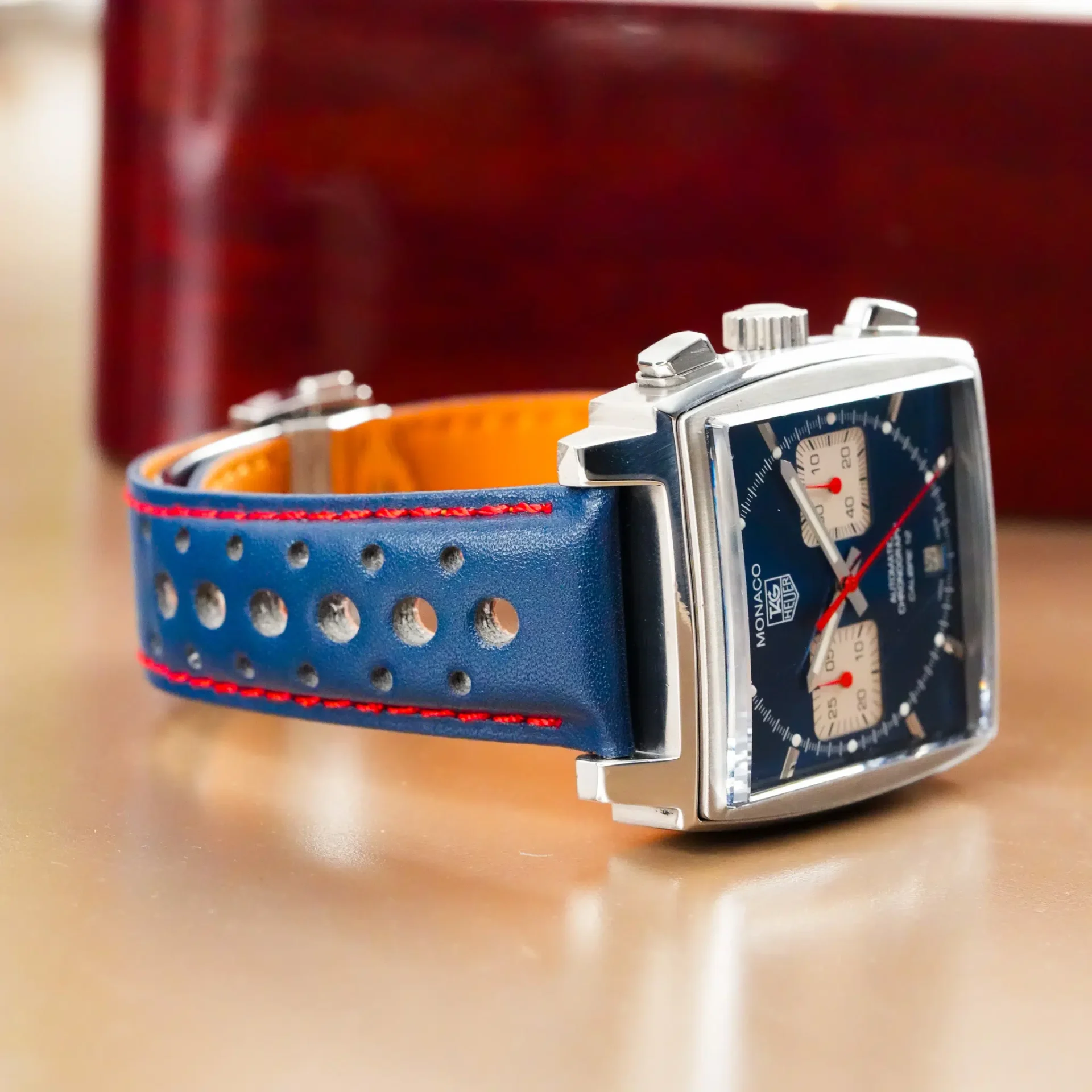 TAG Heuer Monaco Calibre 12 Steve McQueen CAW2111 - Görsel 7
