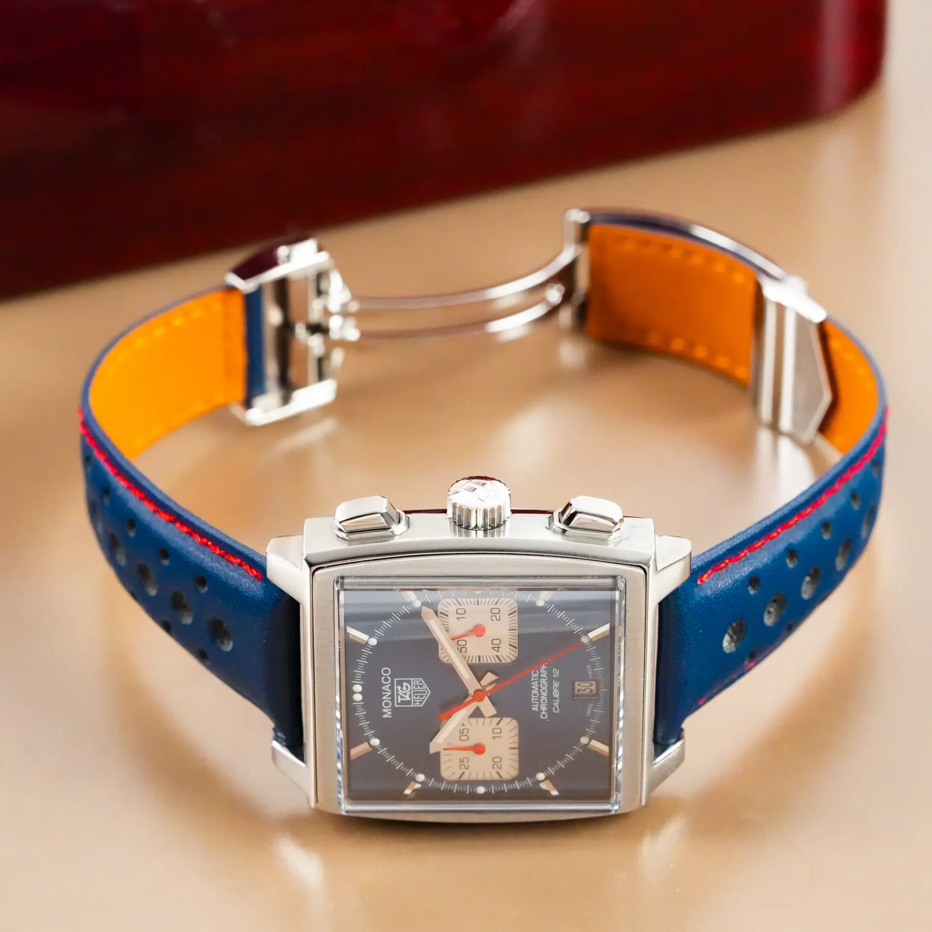 TAG Heuer Monaco Calibre 12 Steve McQueen CAW2111 - Görsel 10
