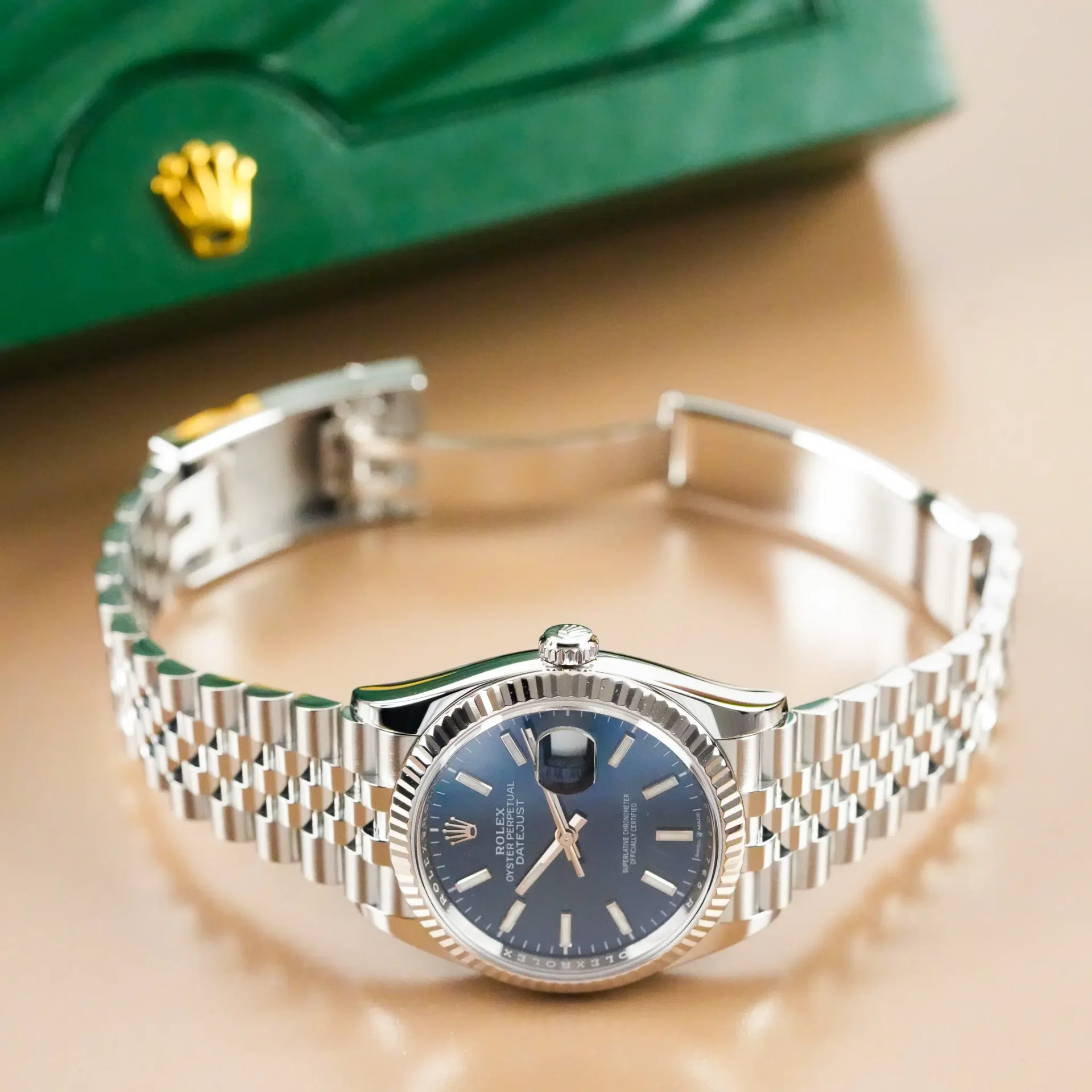 Rolex Datejust Blue Dial Fluted Bezel Jubilee 126234 - Görsel 10