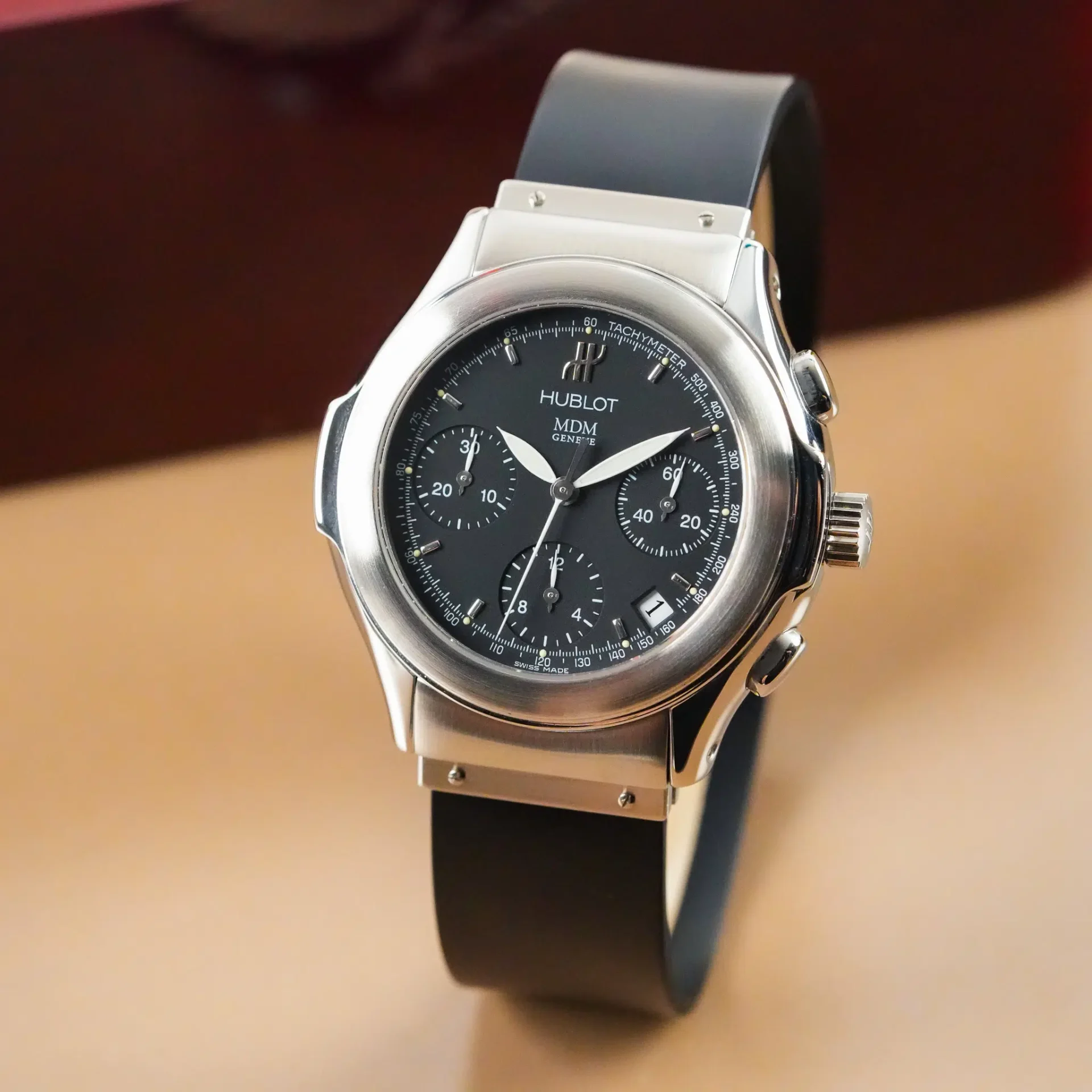 Hublot Elegant MDM Chronograph 1810.1 - Görsel 2